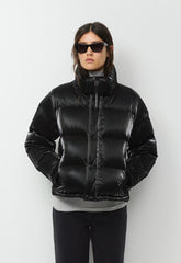 The Super Puff™ Shorty - Liquid Shine - BLACK