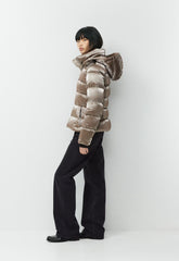 The SuperSnug Puff™ - Liquid Shine - MODERN TAUPE