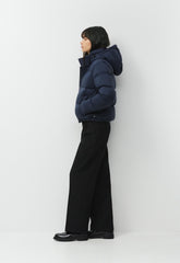The Super Puff™ Shorty - cliMATTE™ - ADMIRAL NAVY
