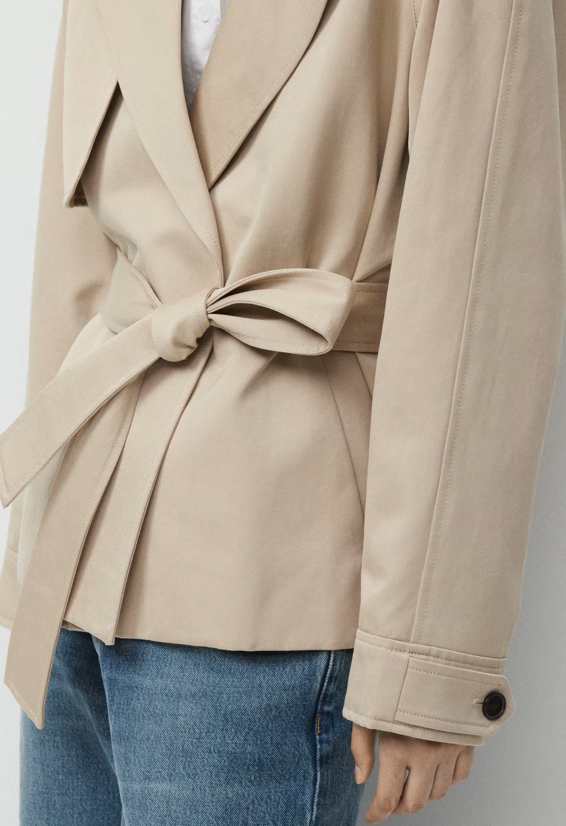 The Davis Short Trench Coat - Rich Twill - MARCONA BEIGE