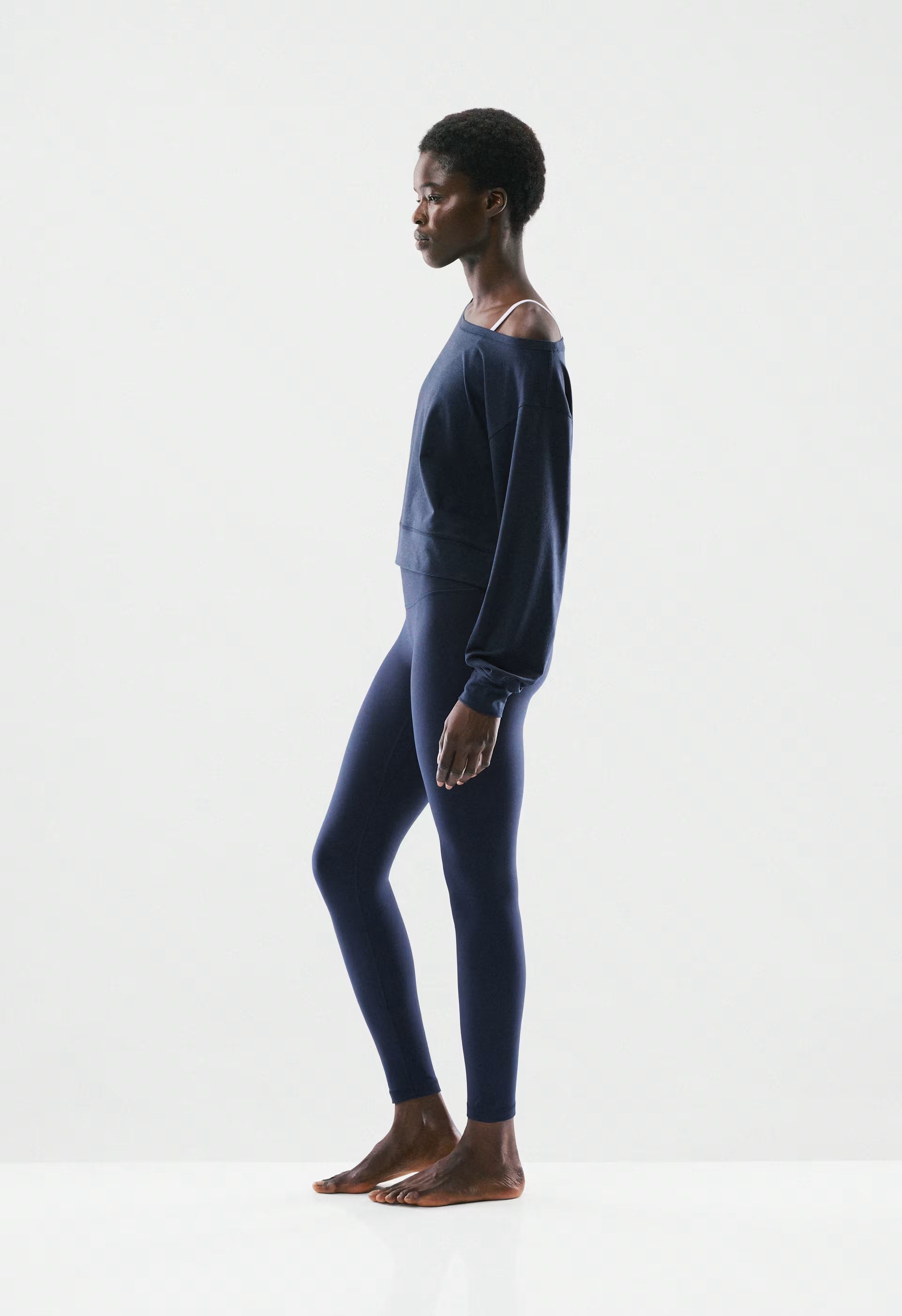 BUTTER Cheeky Infinite Hi-Rise 26" Legging - ADMIRAL