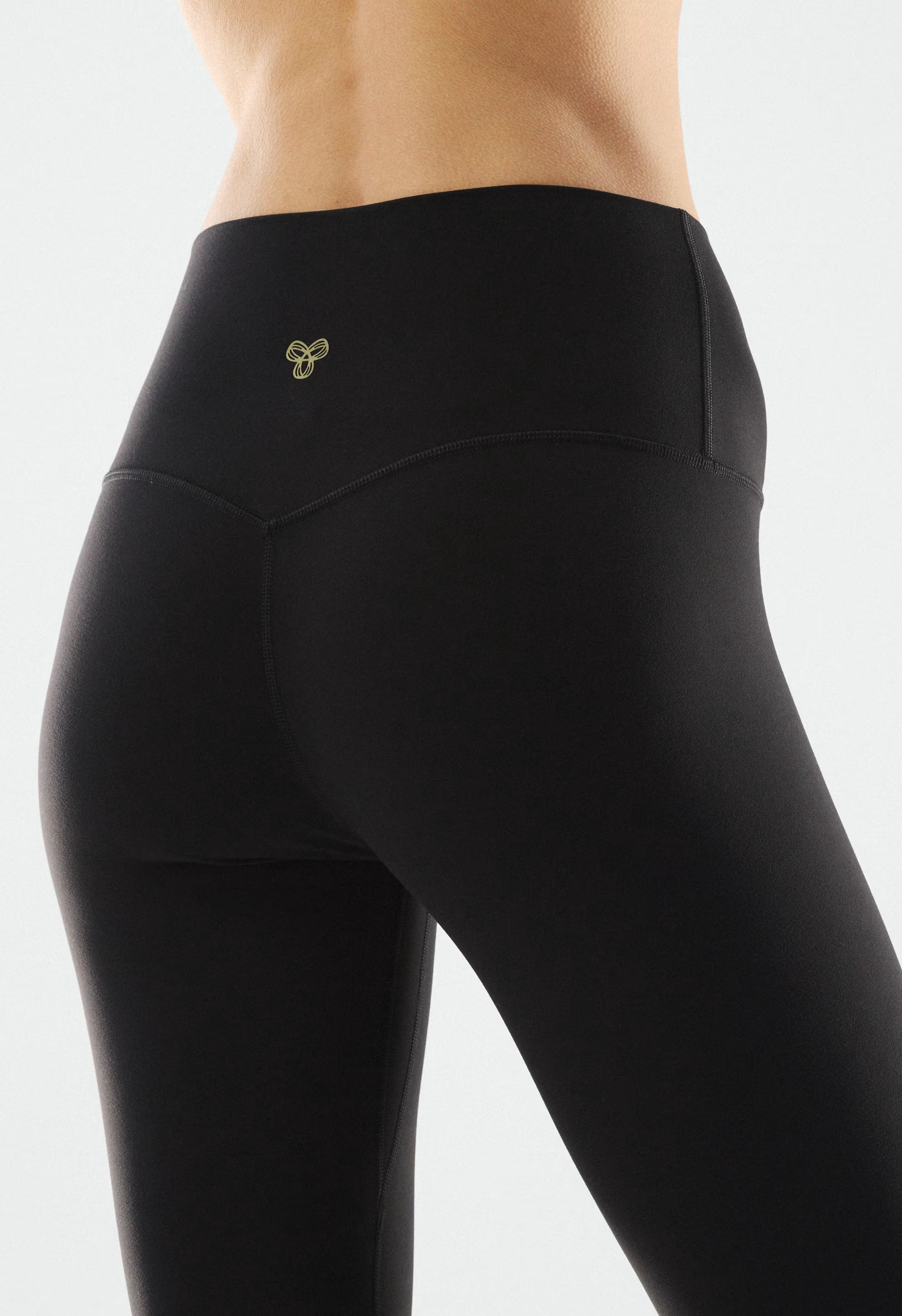 BUTTER Cheeky Infinite Hi-Rise 26" Legging - BLACK