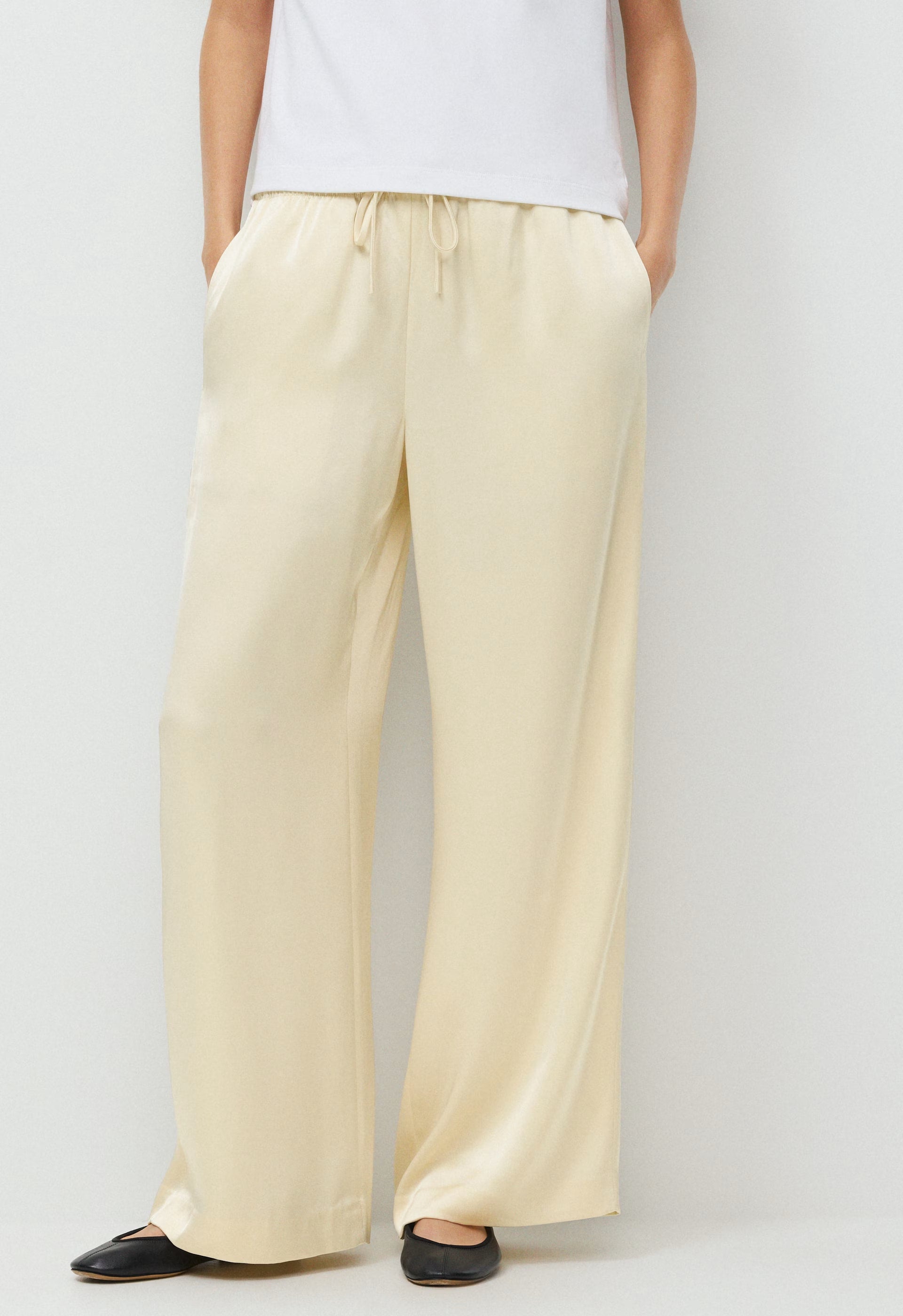 The Lodge Pant™ Satin - LIGHT BIRCH