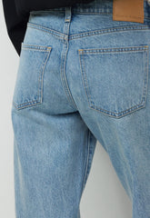 Denim Forum The ‘90s Relaxed Ultra Lo-Rise Wide Jean - 7 YRS BLEU TABOO