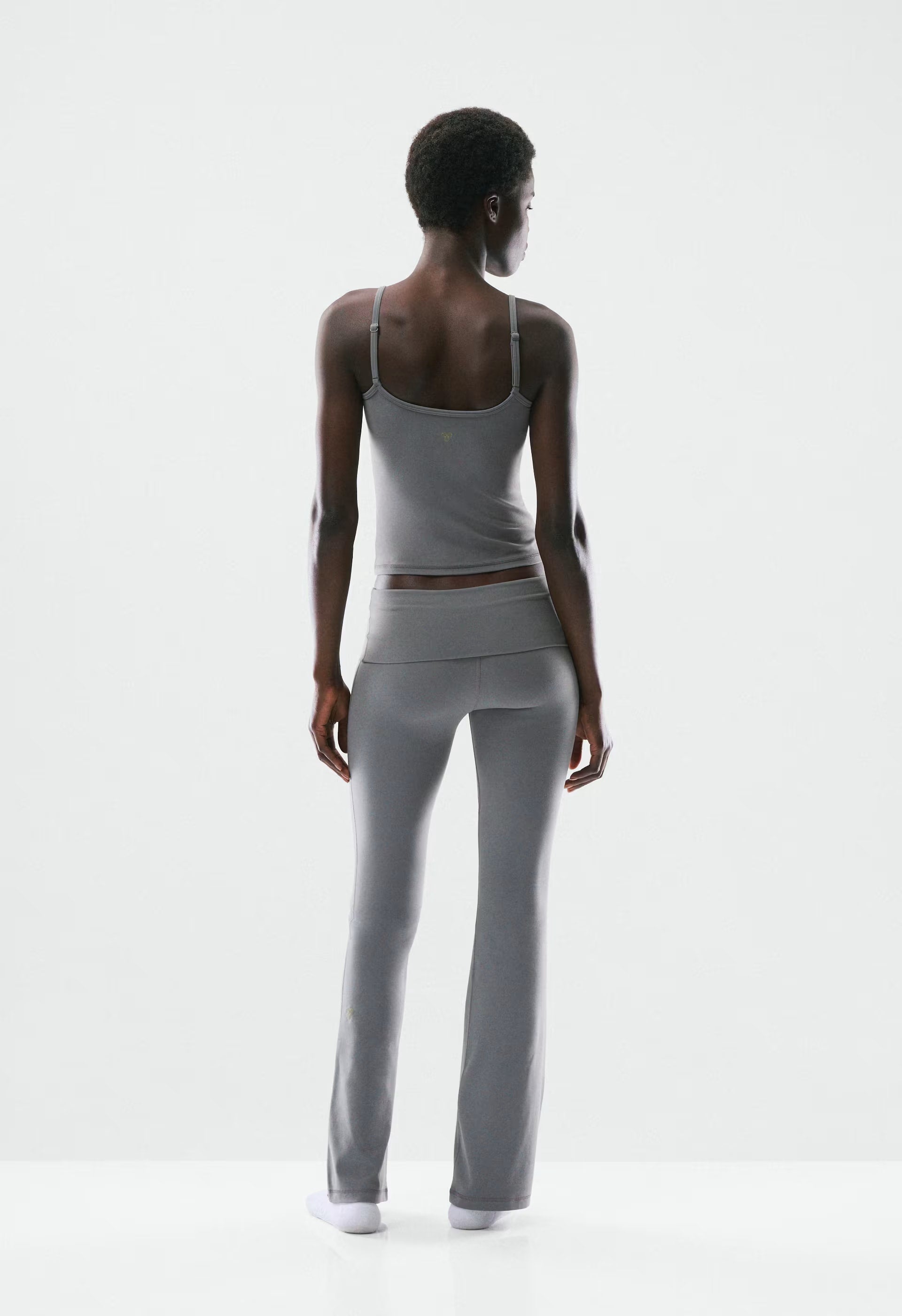 BUTTER Foldover Flare 32" Legging - DARK GREY