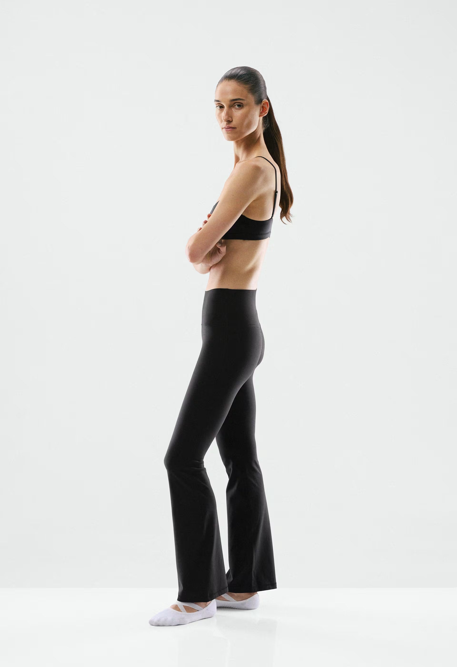 BUTTER Cheeky Infinite Hi Flare 30" Legging - BLACK