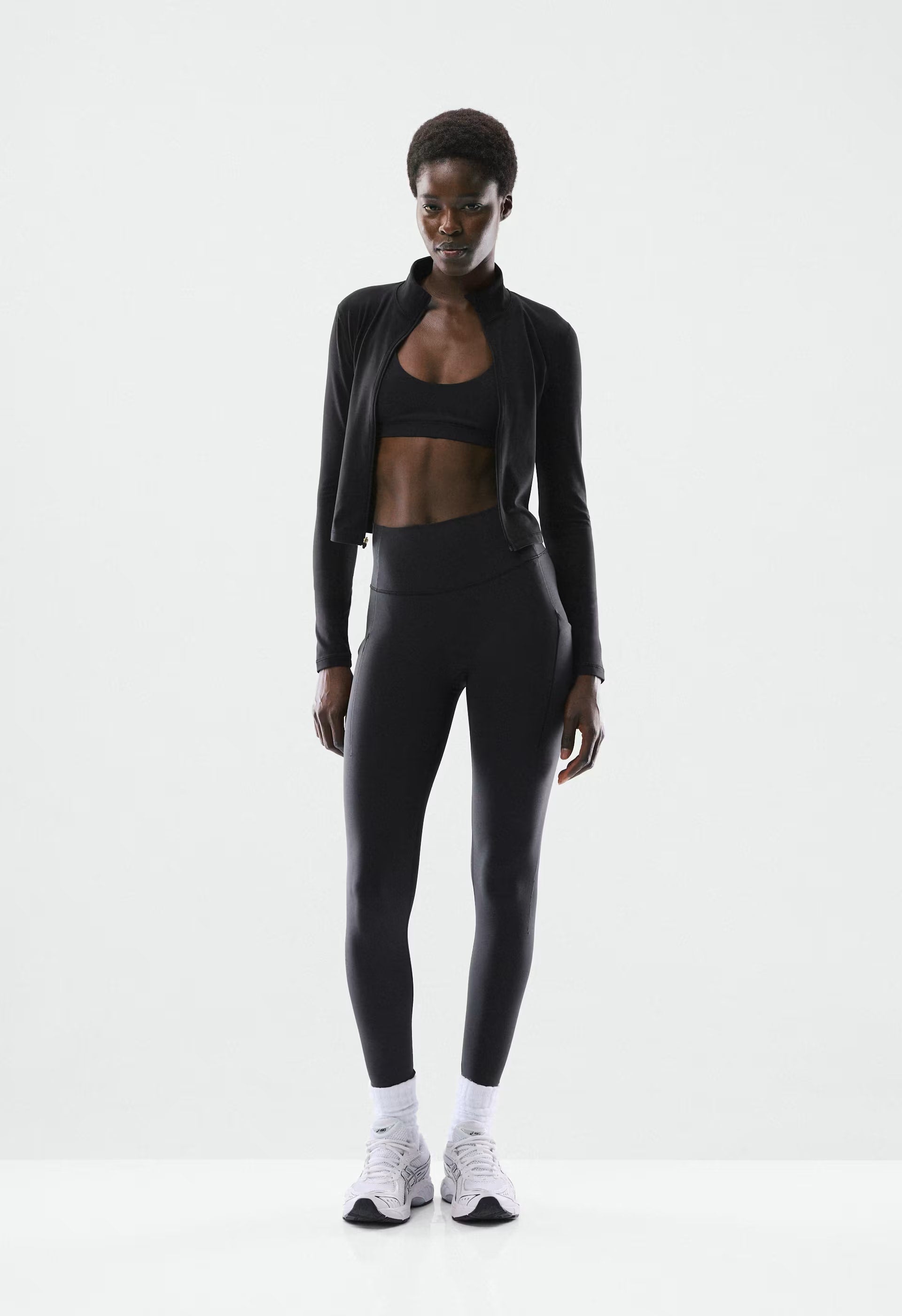 PowerBUTTER™ Ion Infinite Hi-Rise 26" Legging - BLACK
