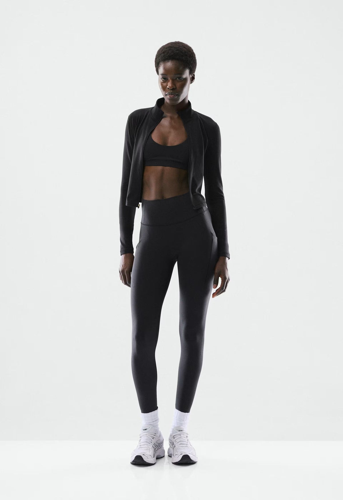 PowerBUTTER™ Ion Infinite Hi-Rise 26" Legging - BLACK