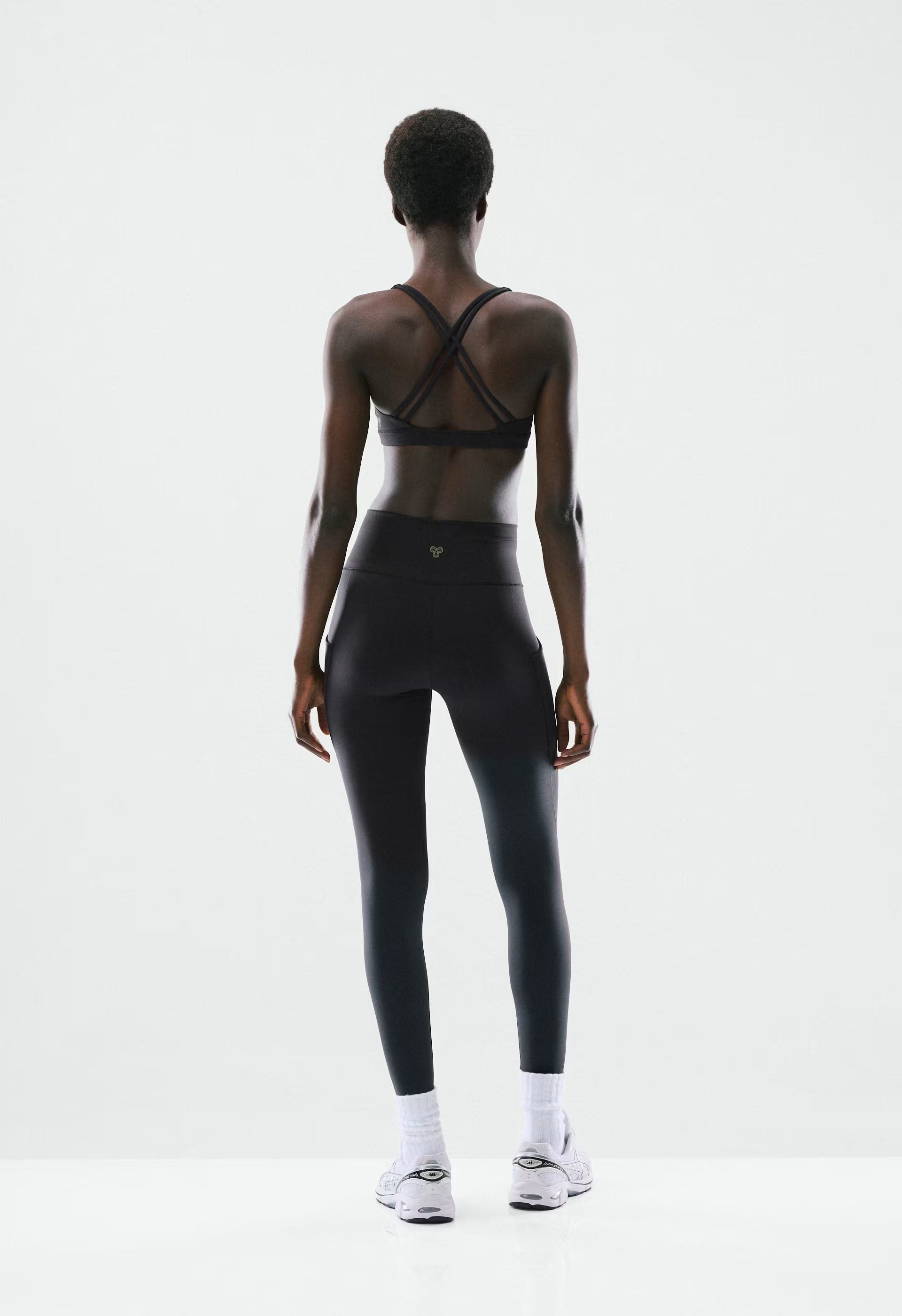 PowerBUTTER™ Ion Infinite Hi-Rise 26" Legging - BLACK