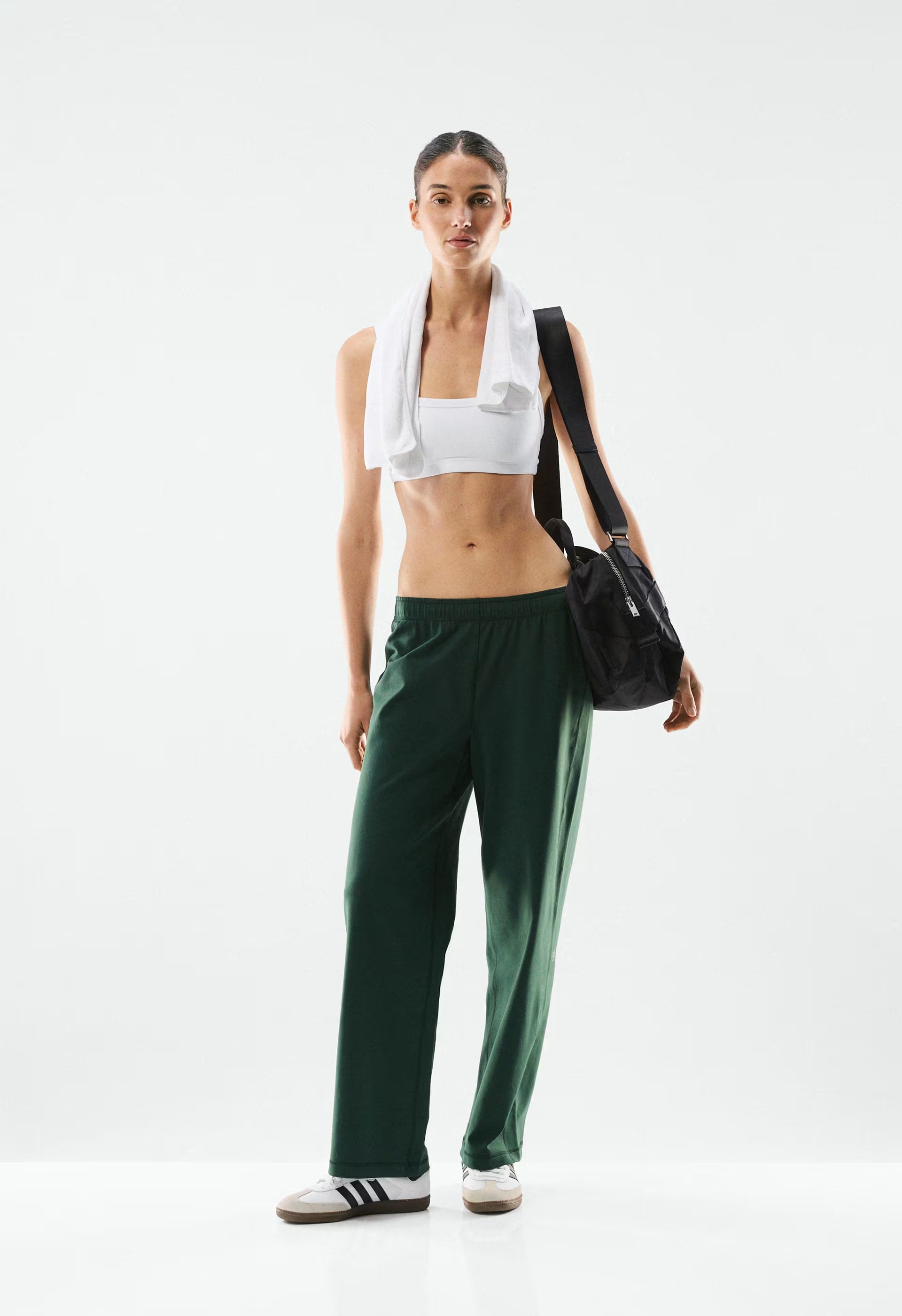 LIFE Recovery Pant - FIGTREE GREEN