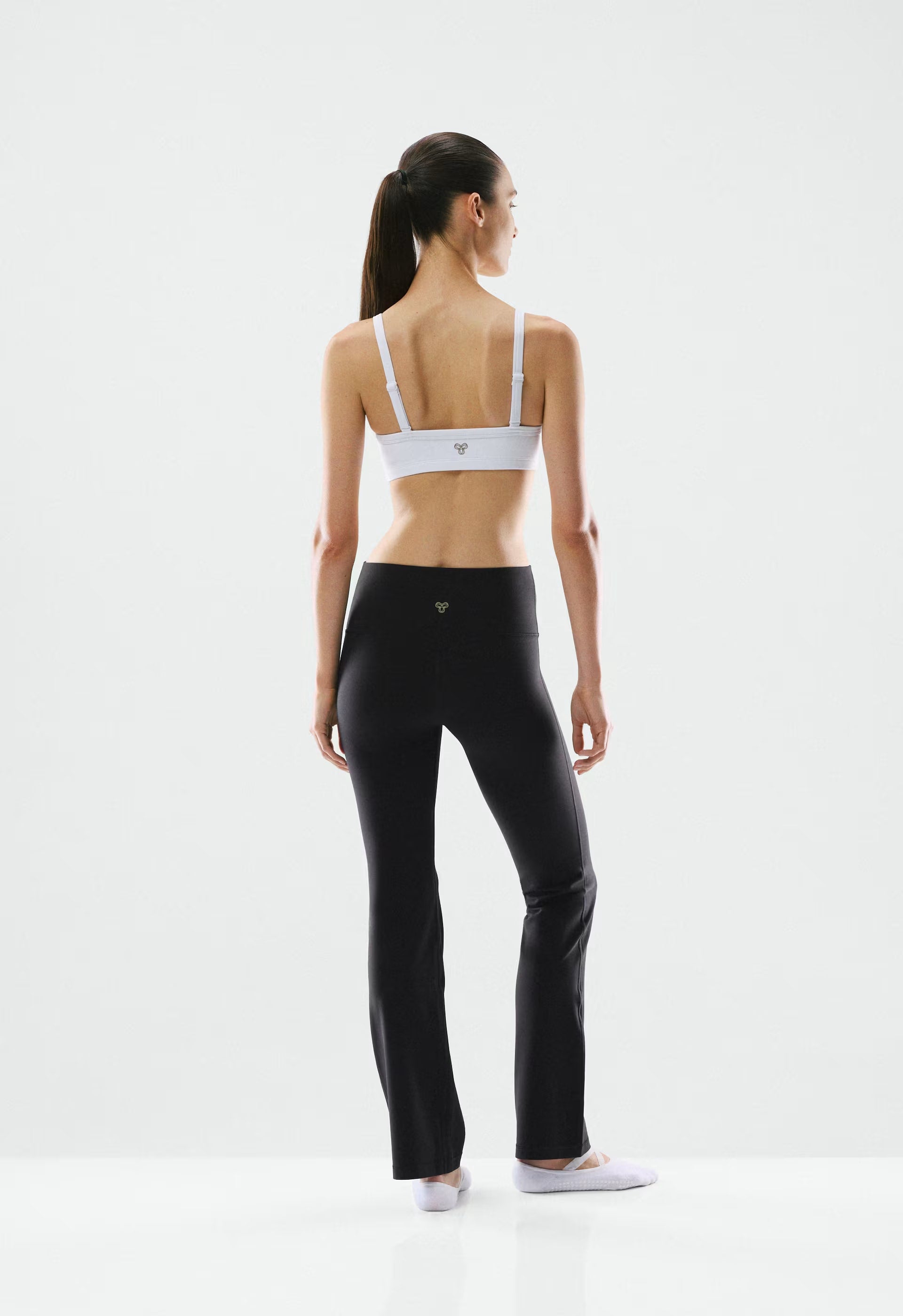 Butter Cheeky Hi-Rise Bootcut 32" Legging - BLACK