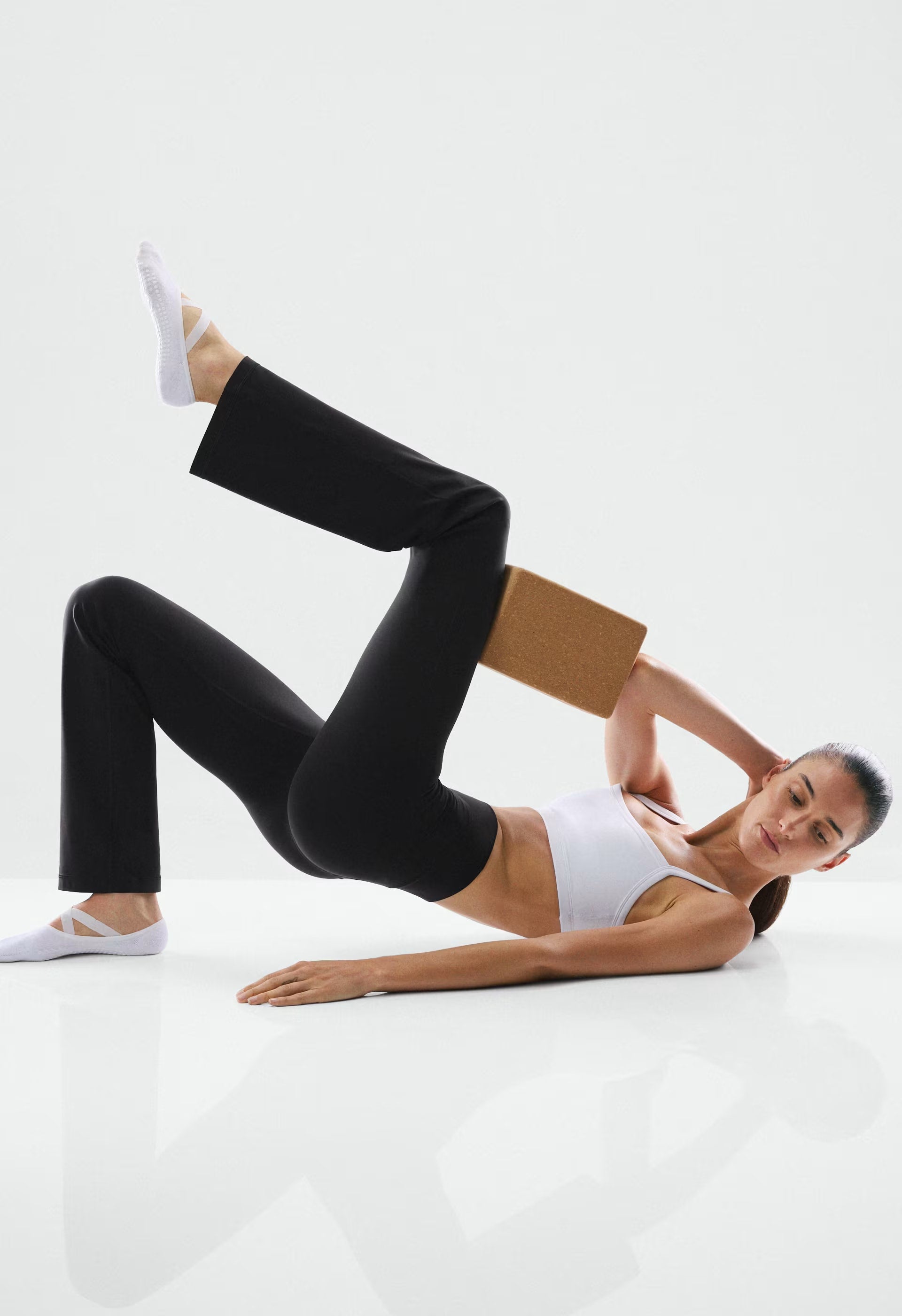Butter Cheeky Hi-Rise Bootcut 32" Legging - BLACK