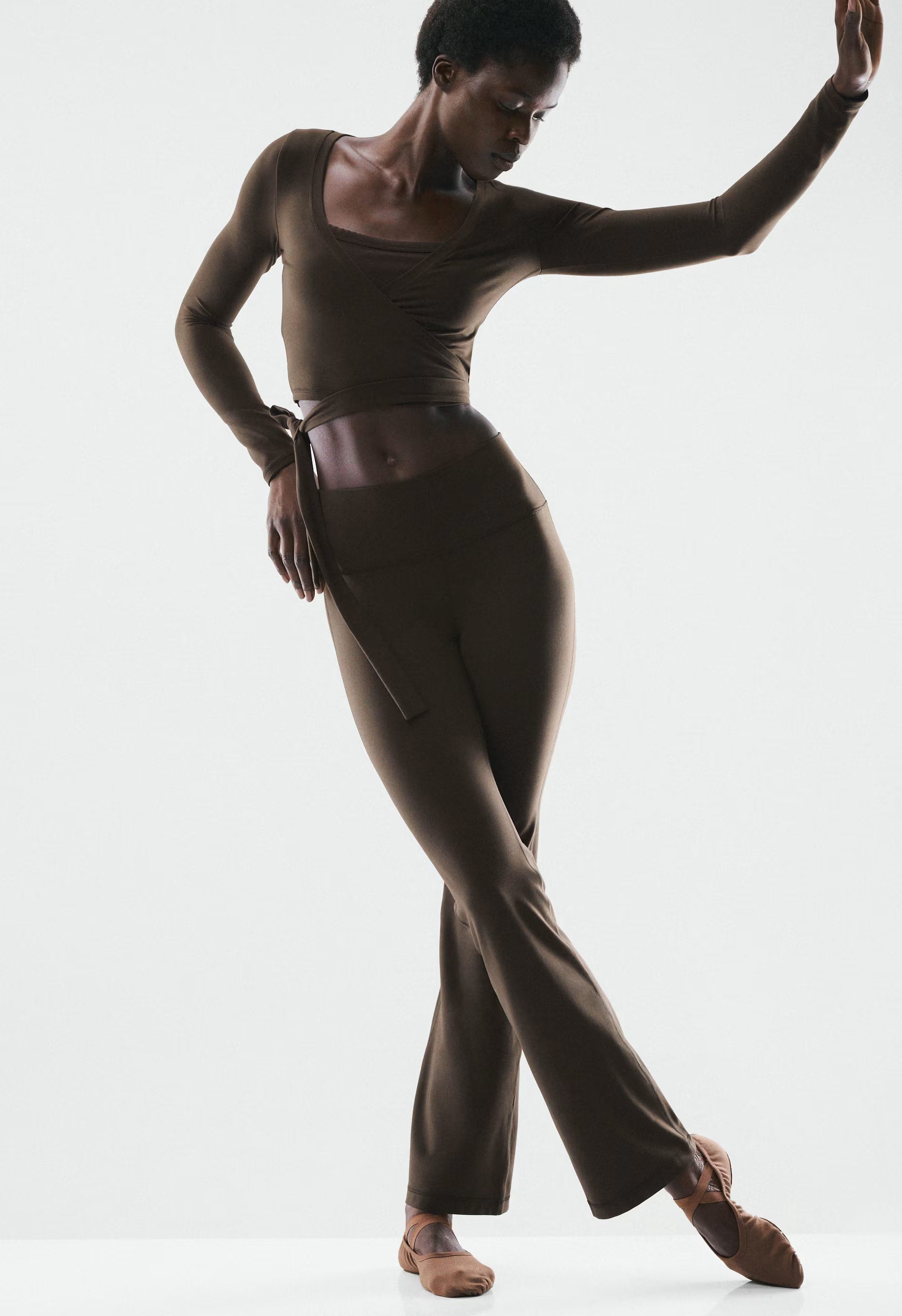 Butter Cheeky Hi-Rise Bootcut 32" Legging - CACAO NIB BROWN