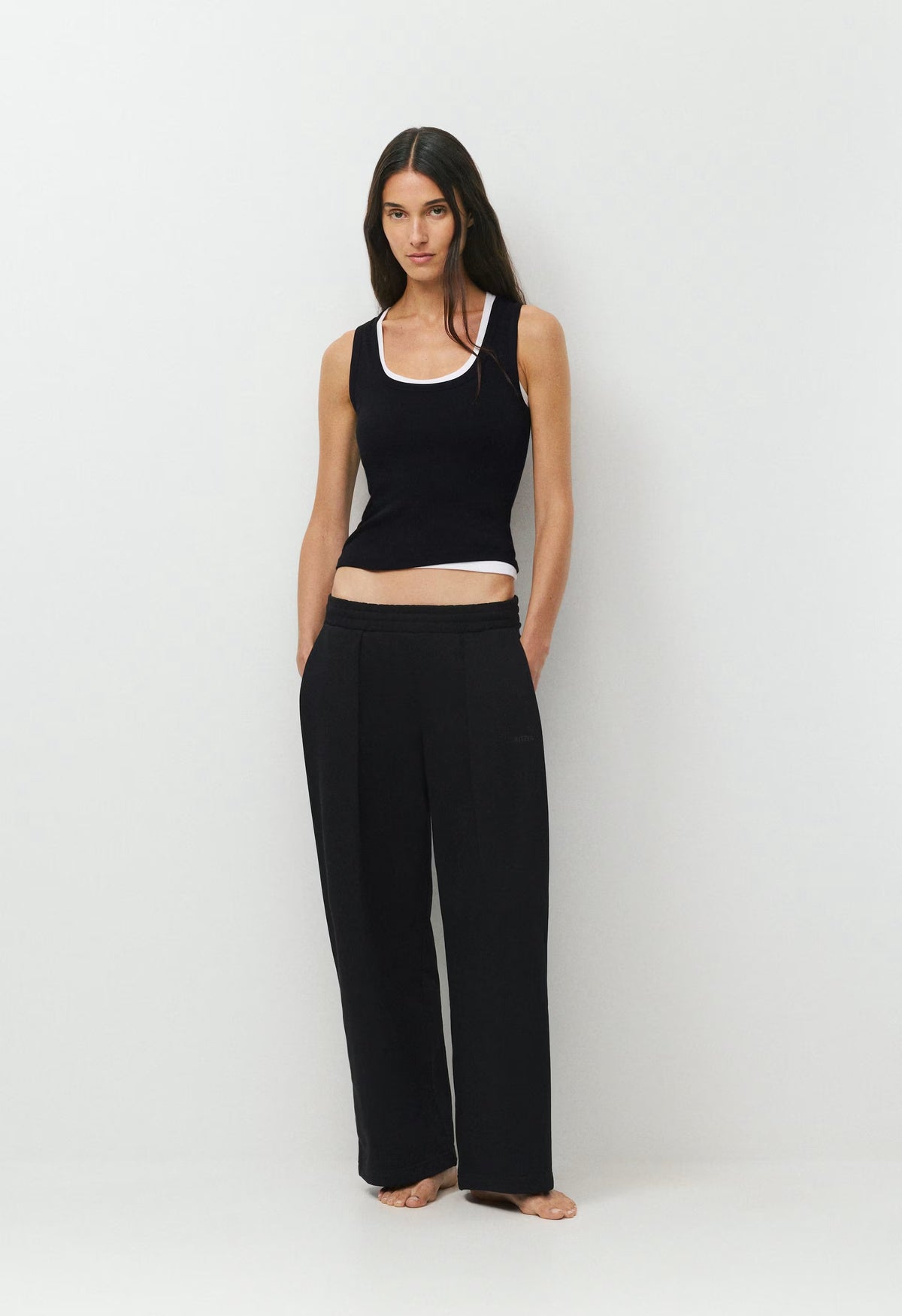 Terry Sweatfleece Mega Pleated Sweatpant - BLACK