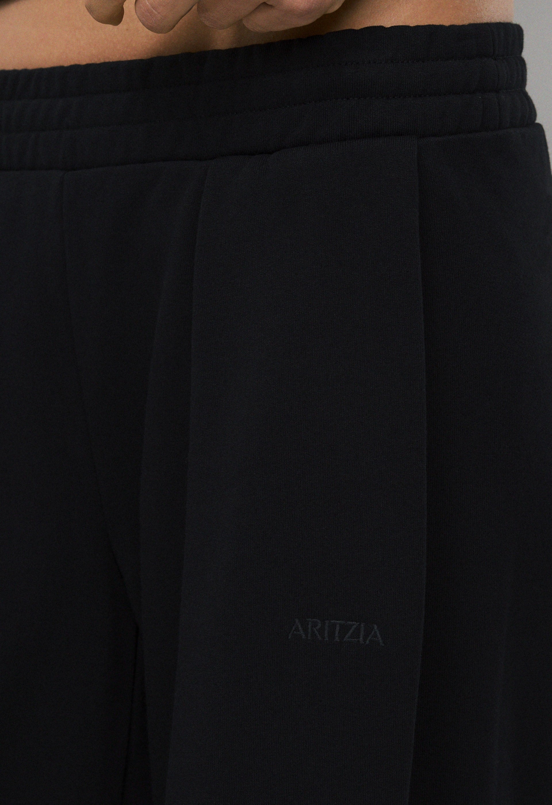 Terry Sweatfleece Mega Pleated Sweatpant - BLACK