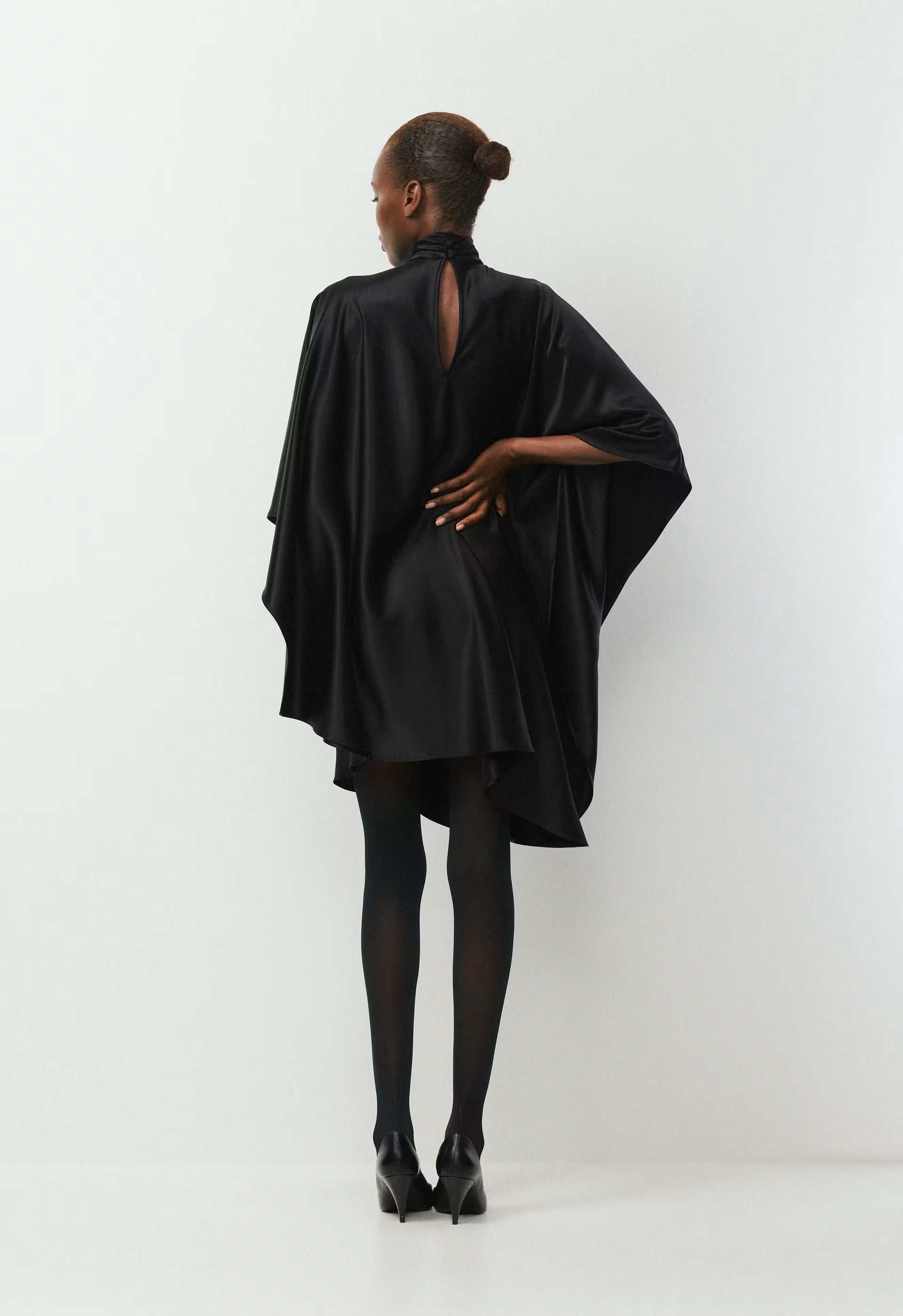 Fan Satin Dress - GALA PLUM