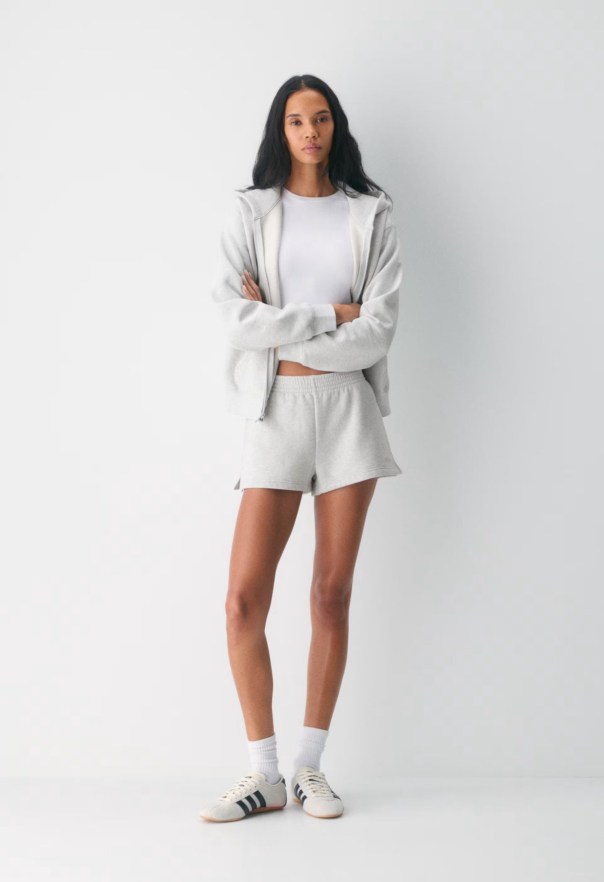 Cozy Sweatfleece Perfect Micro Short - HEATHER CLOUD WHITE