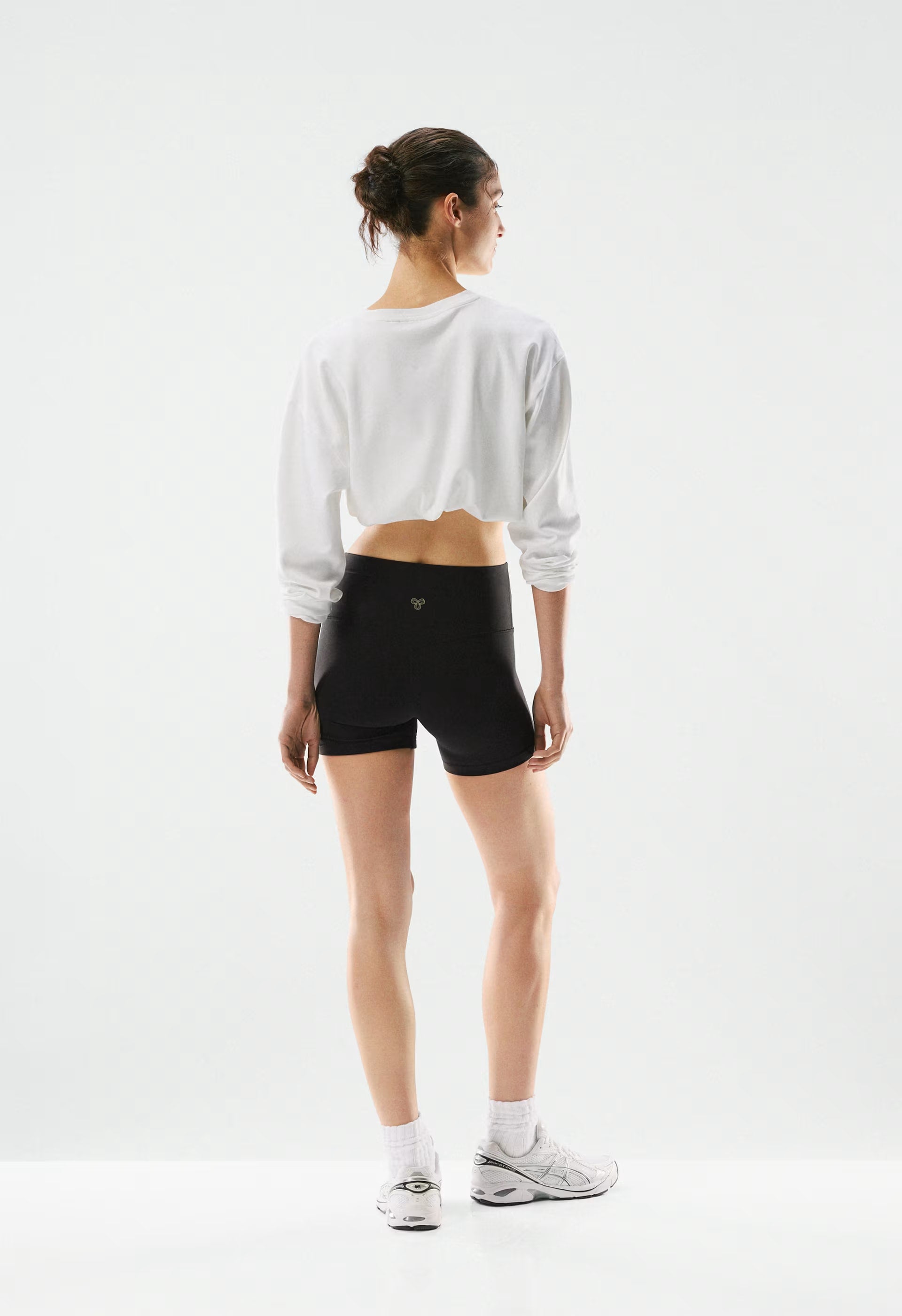 BUTTER Cheeky Hi-Rise 5" Short - BLACK