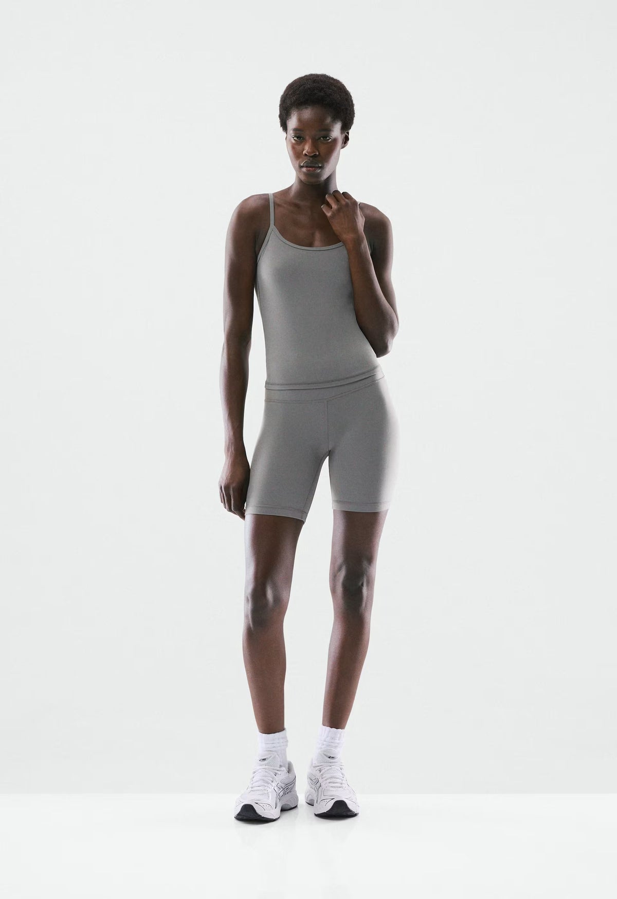 BUTTER Cheeky Hi-Rise 7" Short - DARK GREY