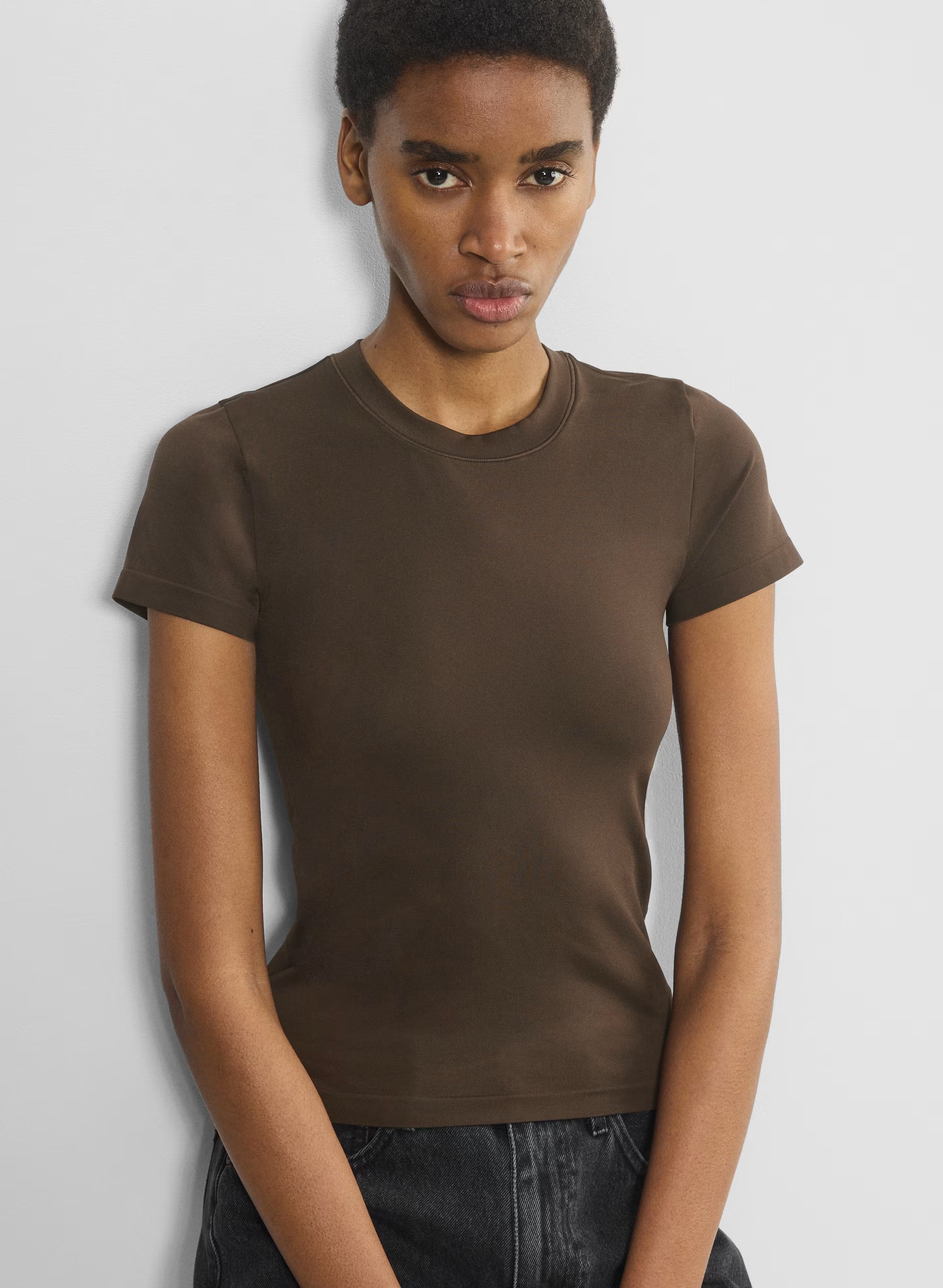 Smooth Seamless Willow T-Shirt - RICH MOCHA BROWN