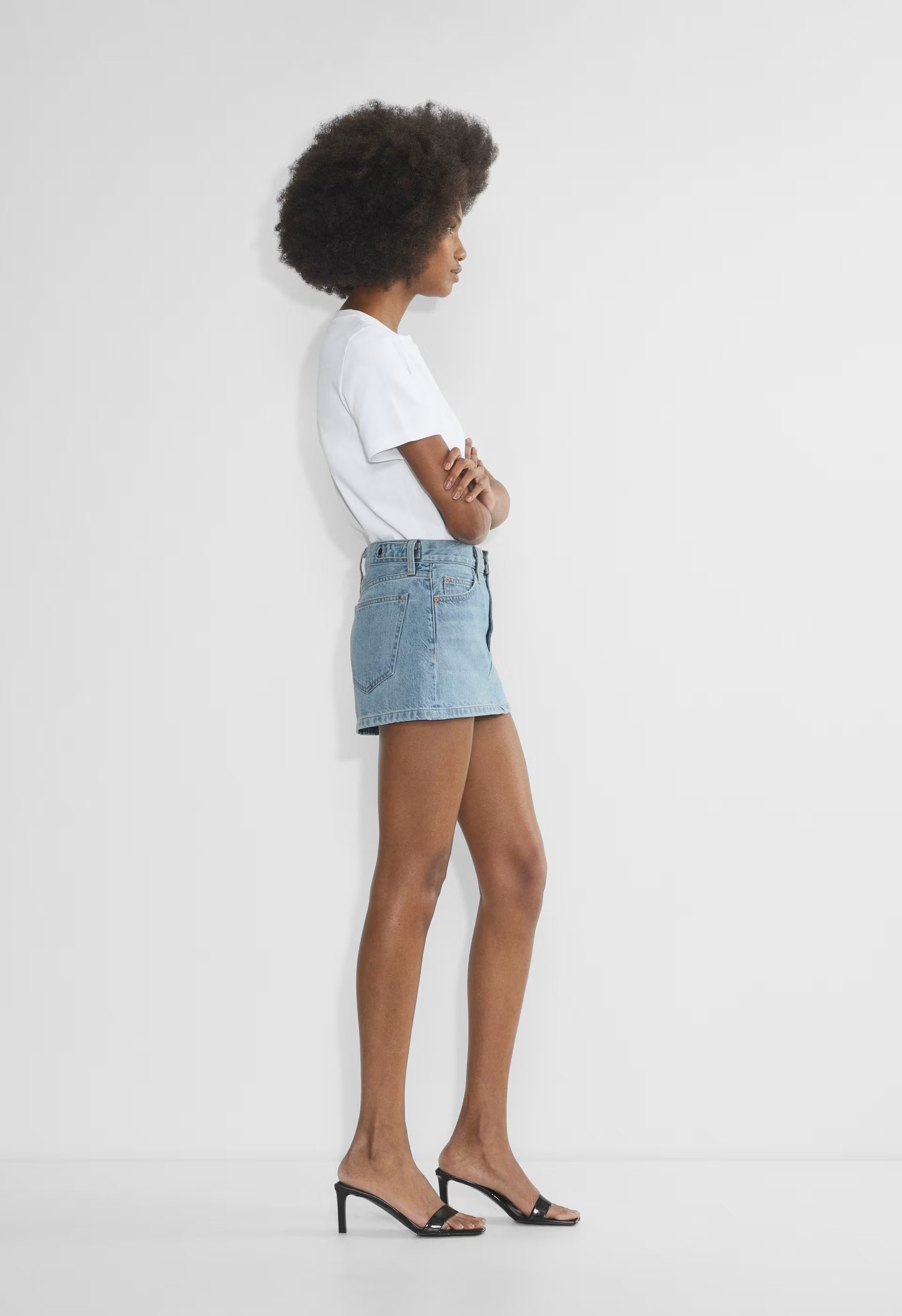 Denim Forum The ‘90s Vintage Micro Denim Skirt - 7 YRS BLEU TABOO