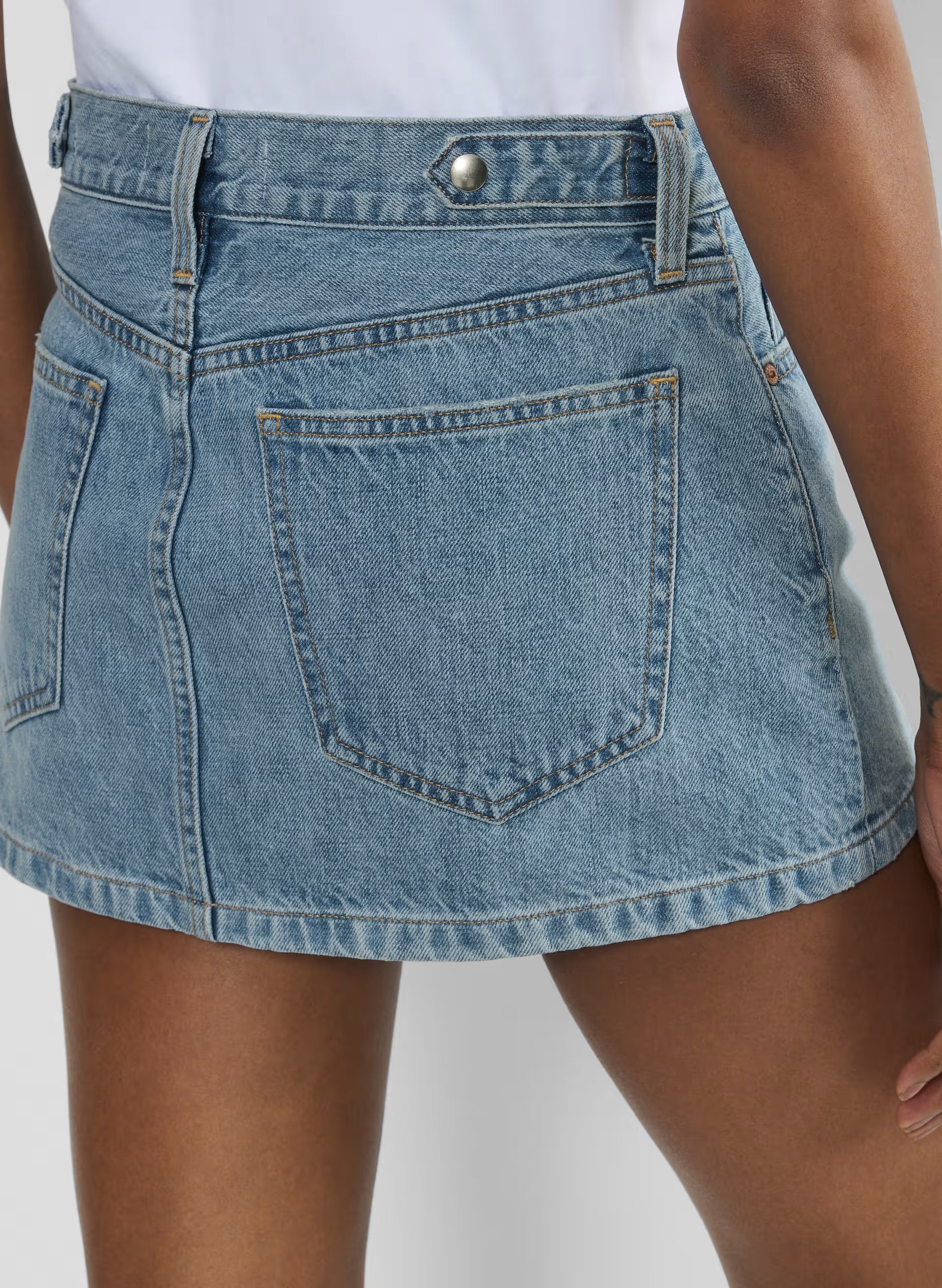 Denim Forum The ‘90s Vintage Micro Denim Skirt - 7 YRS BLEU TABOO
