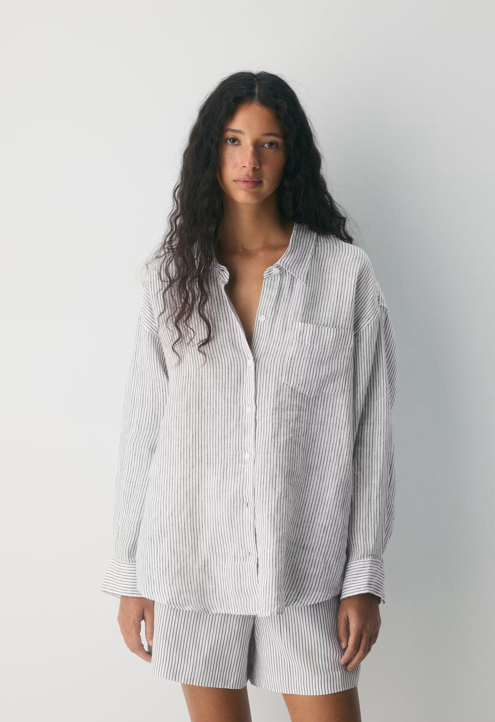 Reminisce Relaxed Linen Shirt - MILN STRIPE W/HRBR NV