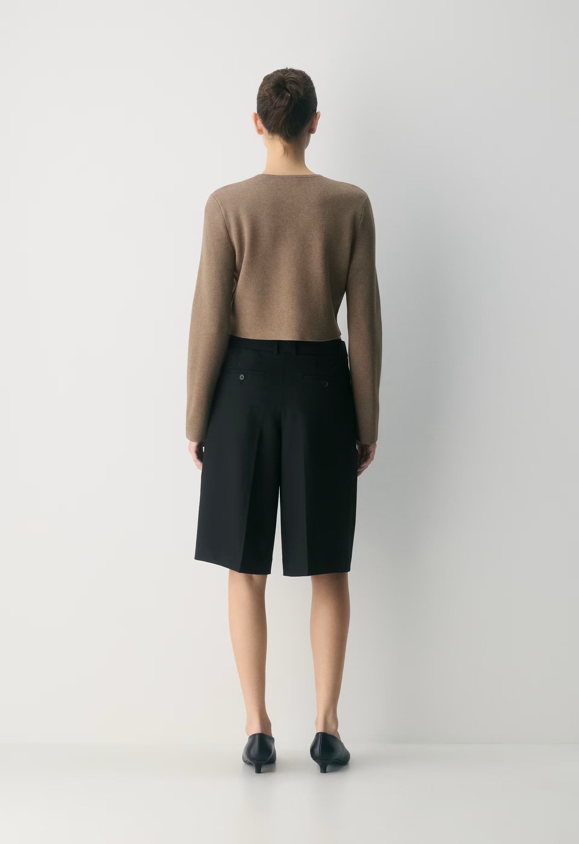 Notable Cardigan - Wonder Yarn - HEATHER FOLIO TAUPE