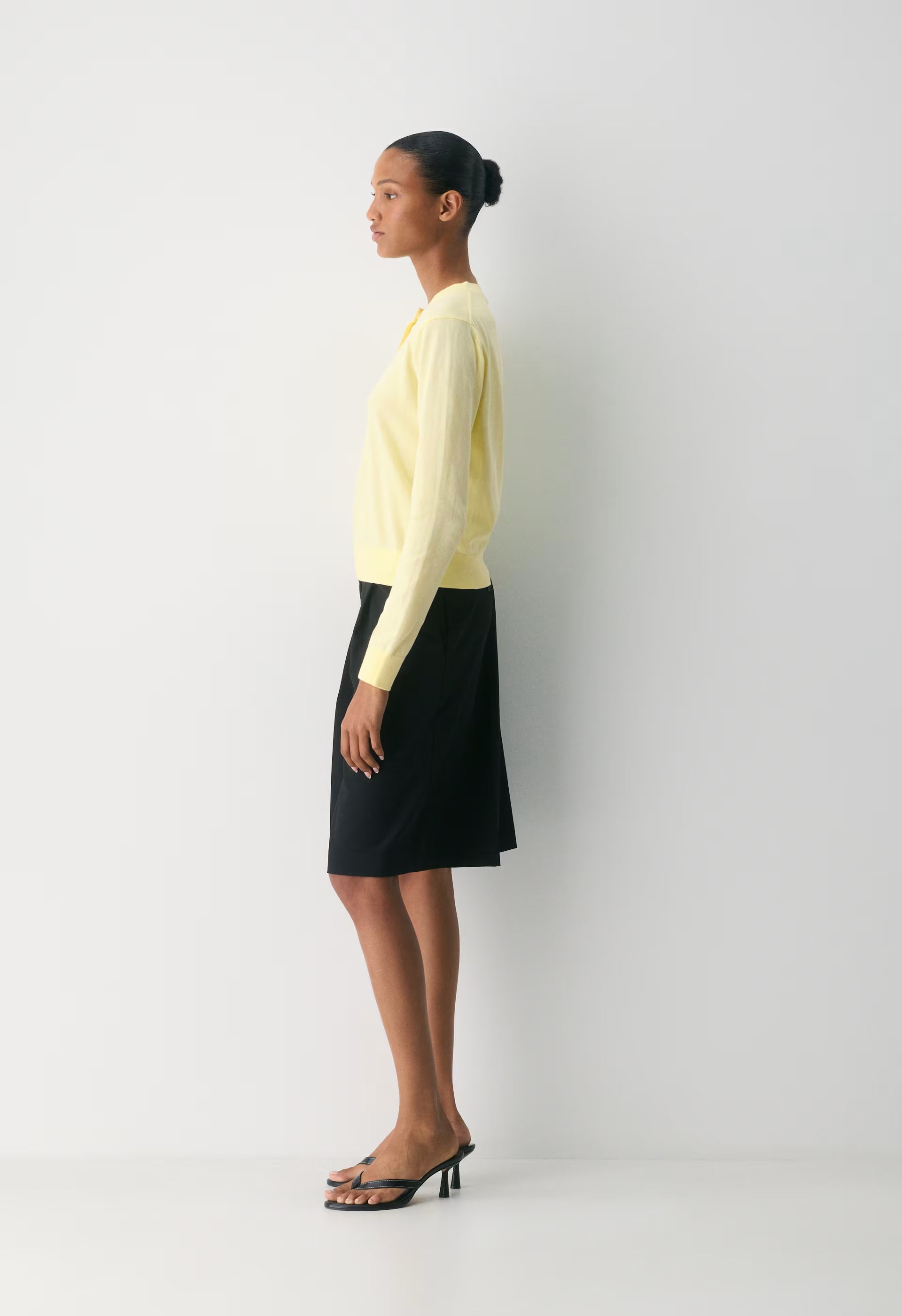 Noteworthy Cardigan - ADMIRAL