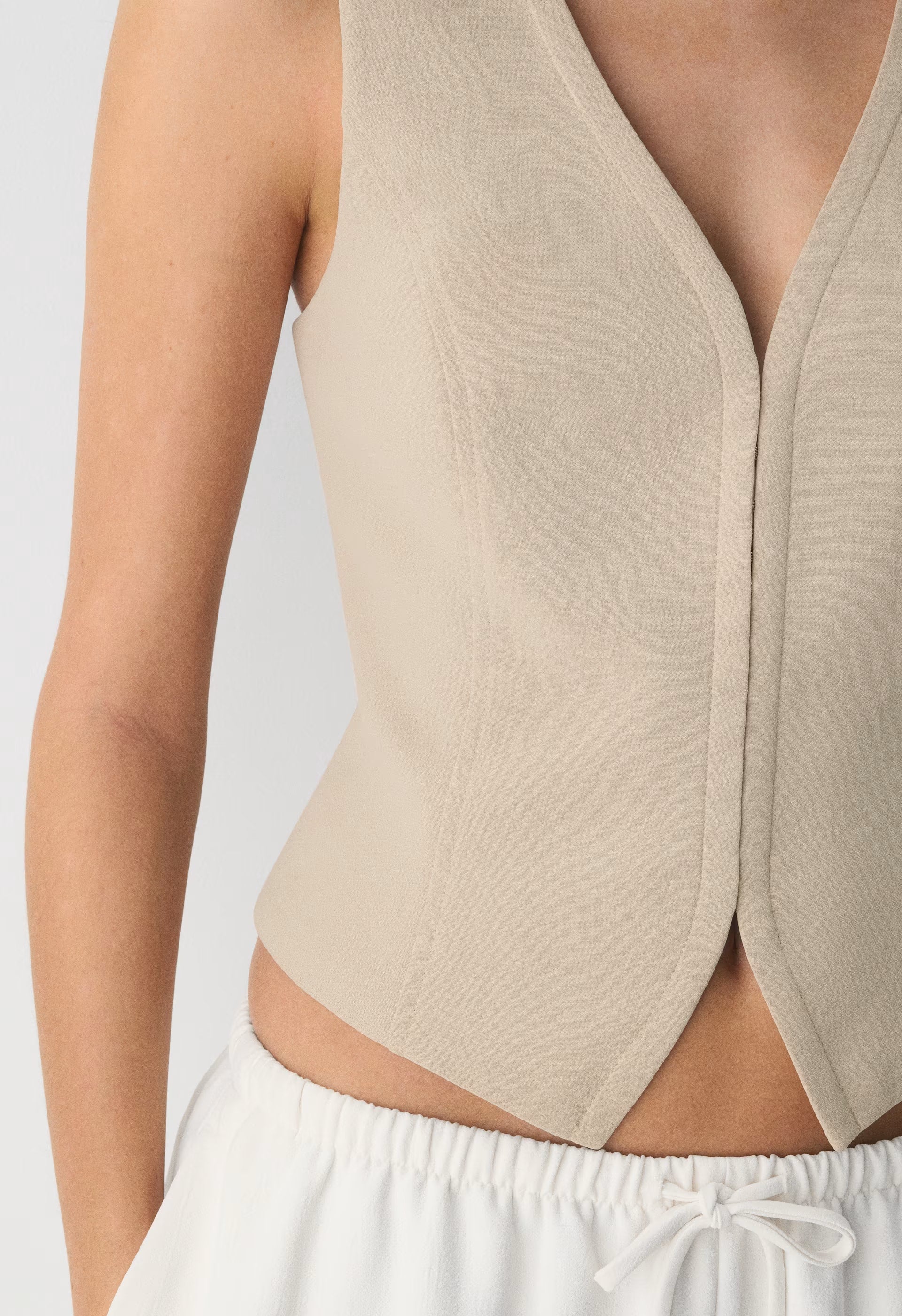 Attire Vest - Crepette™ - MARCONA BEIGE
