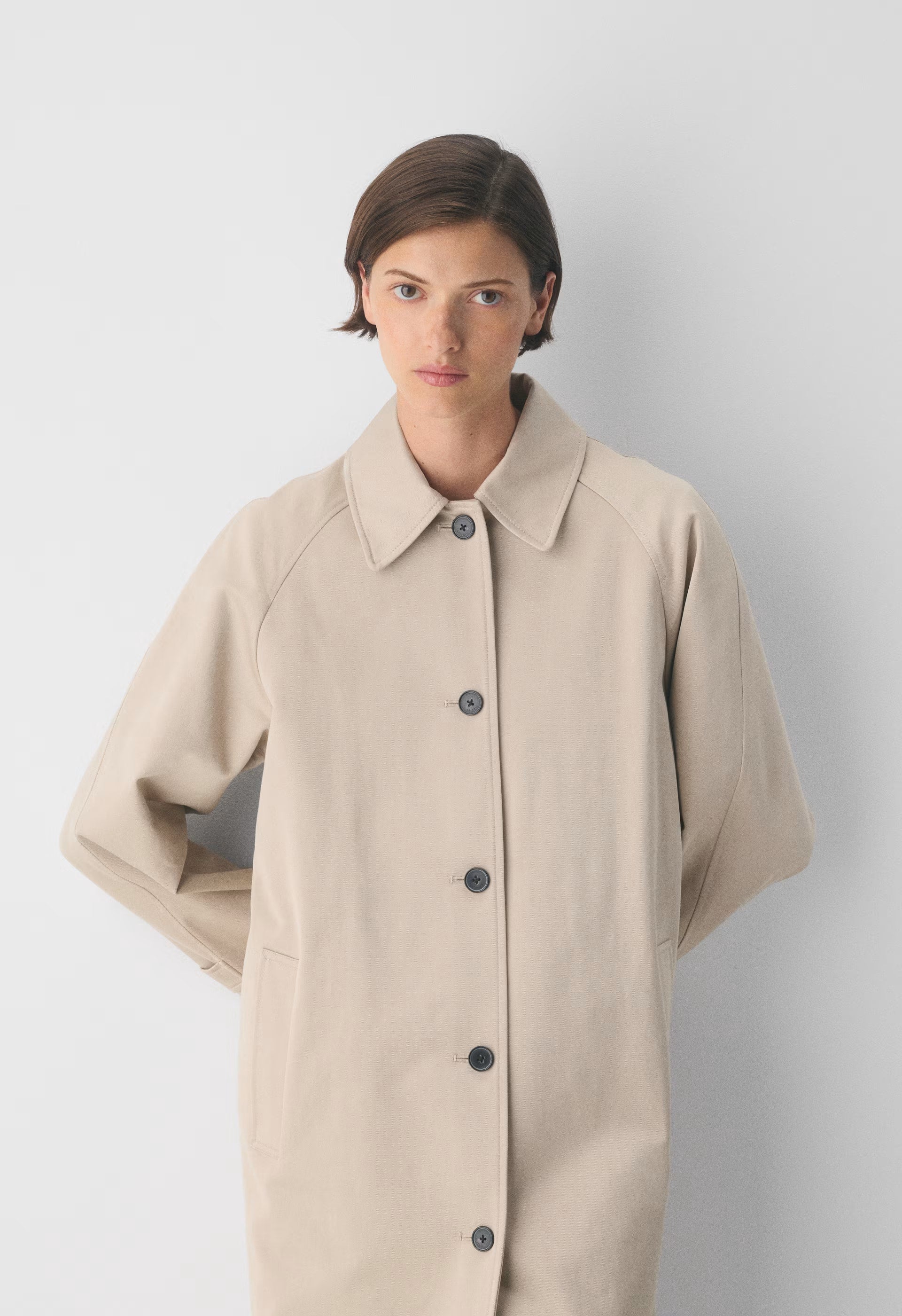 The Regent Trench Coat - Rich Twill - MARCONA BEIGE