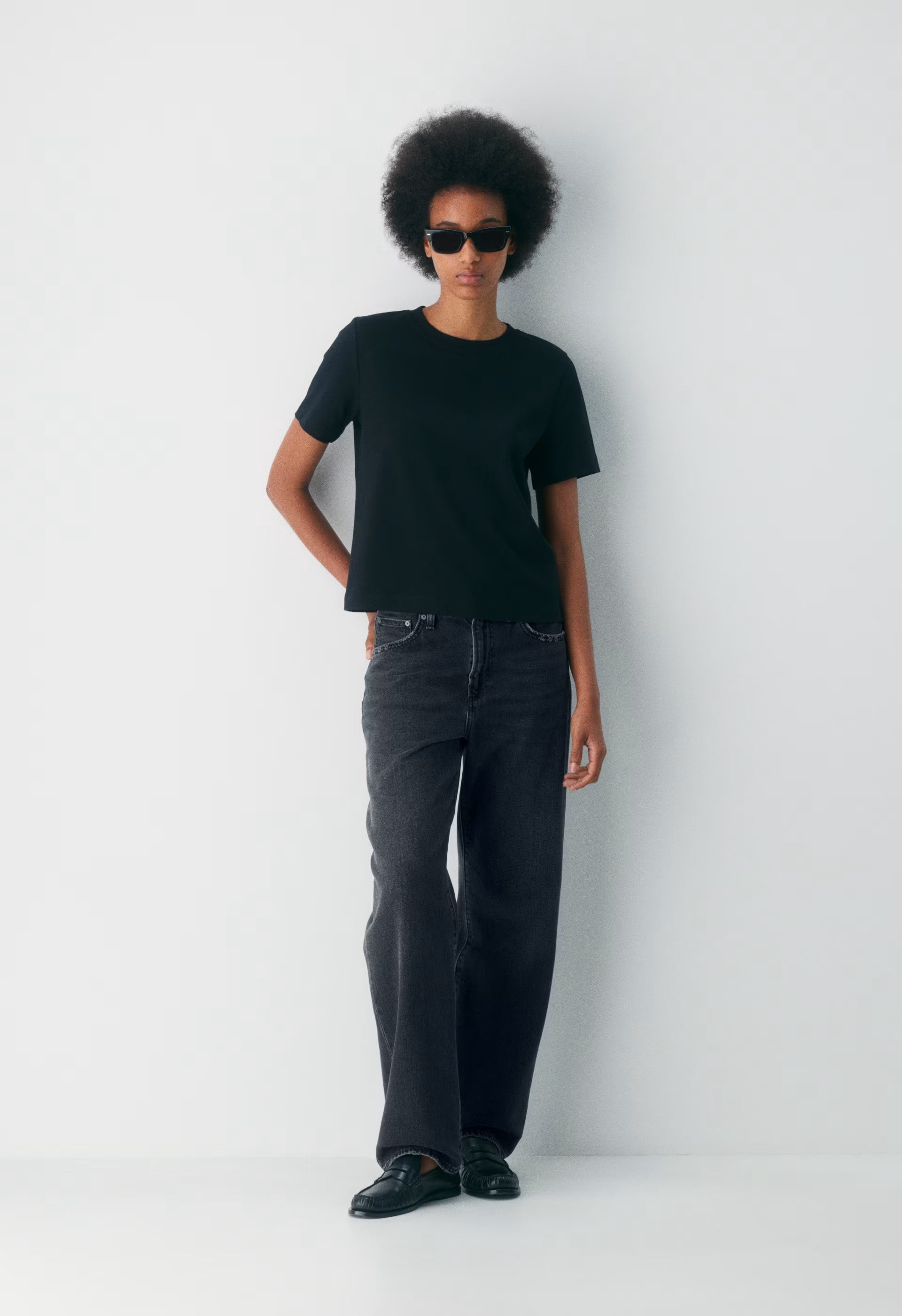 Denim Forum The '90s Marlo Hi-Rise Baggy Jean - BLACK EYELINER