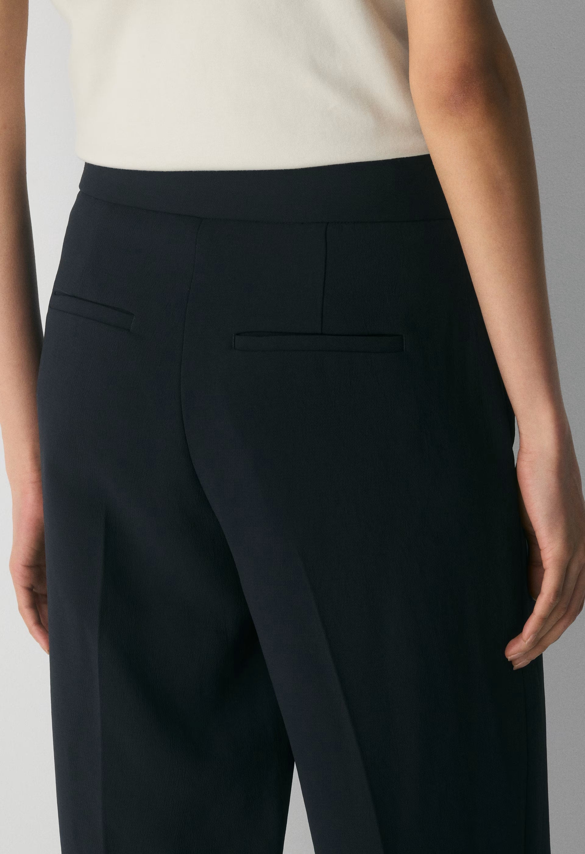 The Limitless Pant™ - Crepette™ - BLACK
