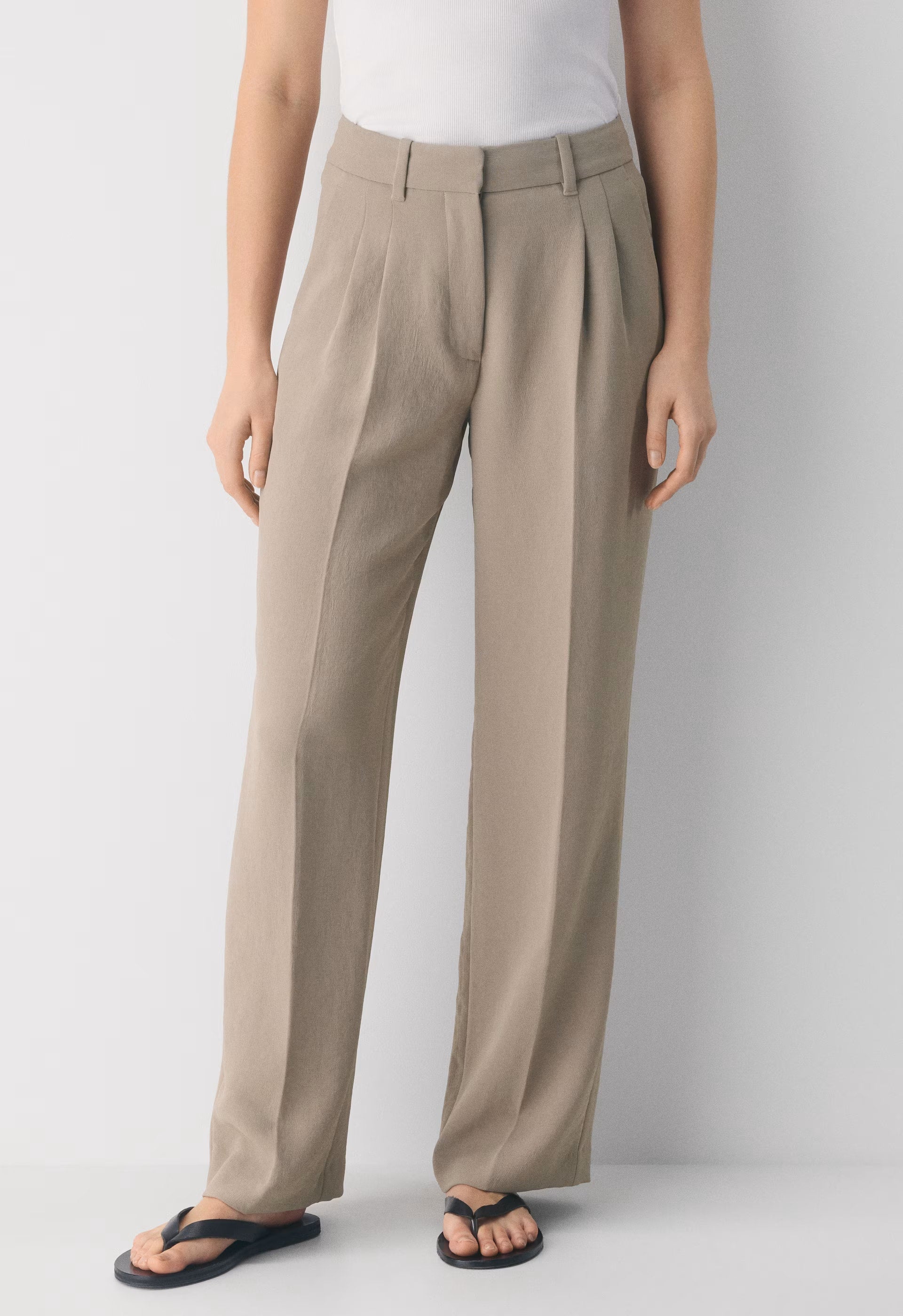 The Effortless Pant™ Curve-Fit - Crepette™ - BLACK