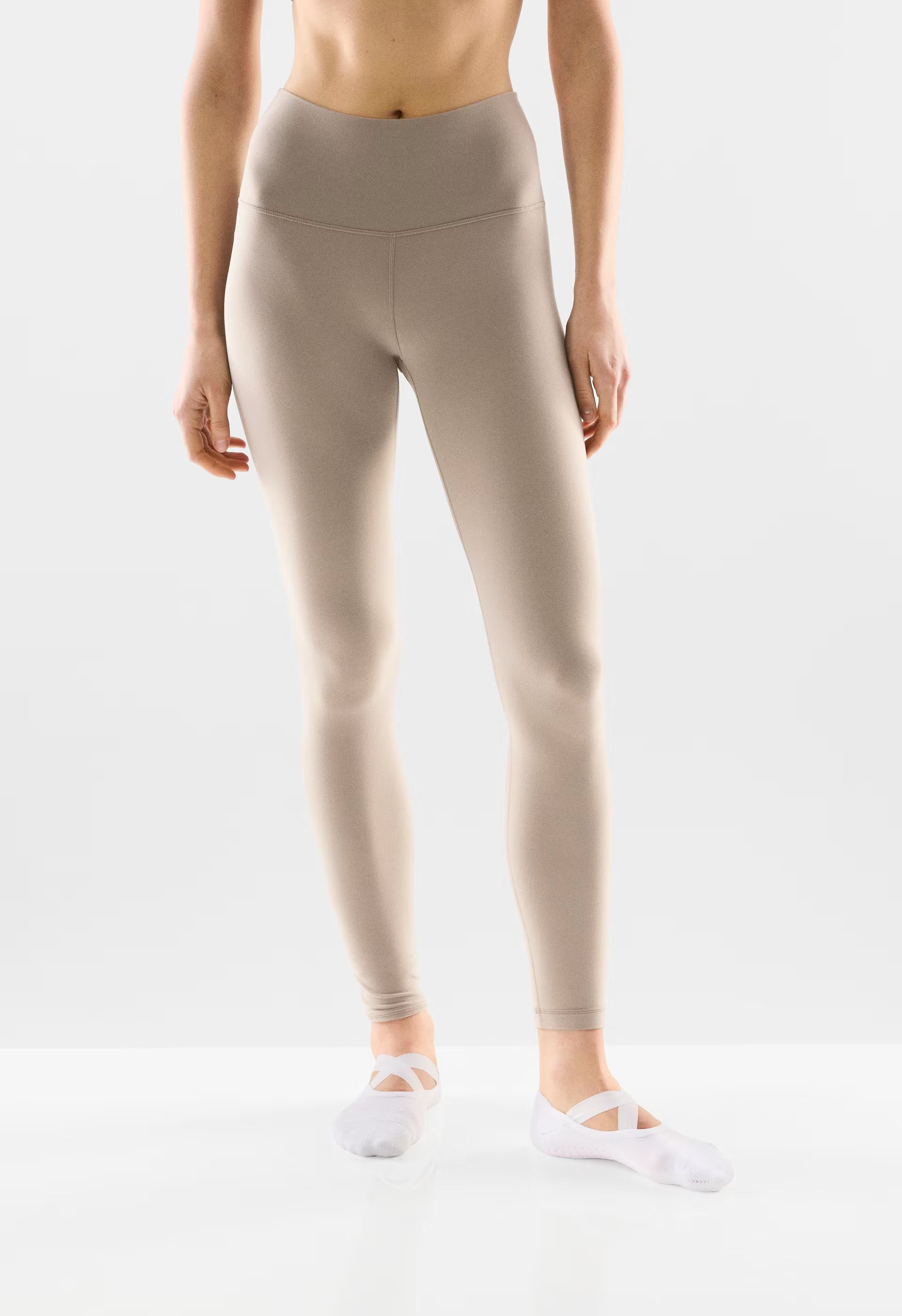 BUTTER Cheeky Hi-Rise 26" Legging - NOMAD TAUPE