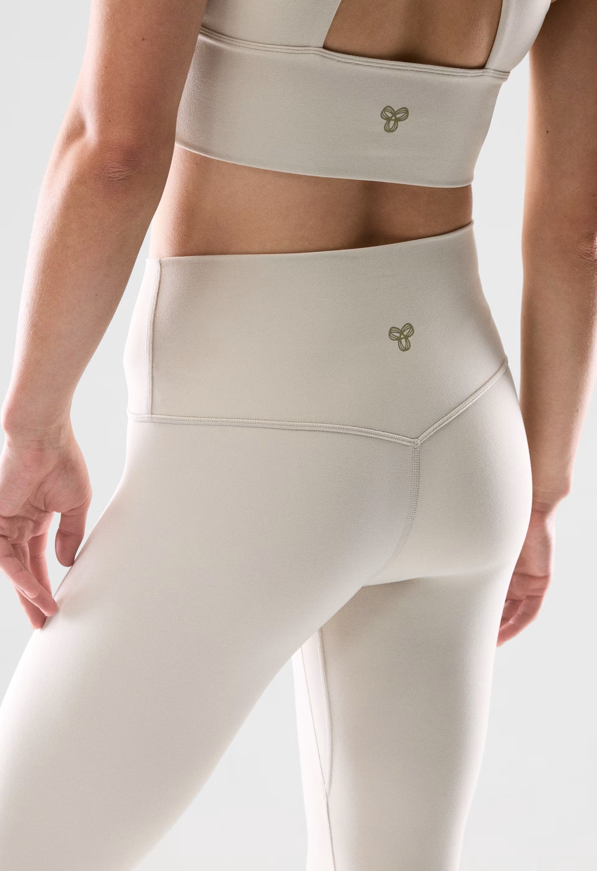 BUTTER Cheeky Hi-Rise 26" Legging - METROPOLIS BEIGE