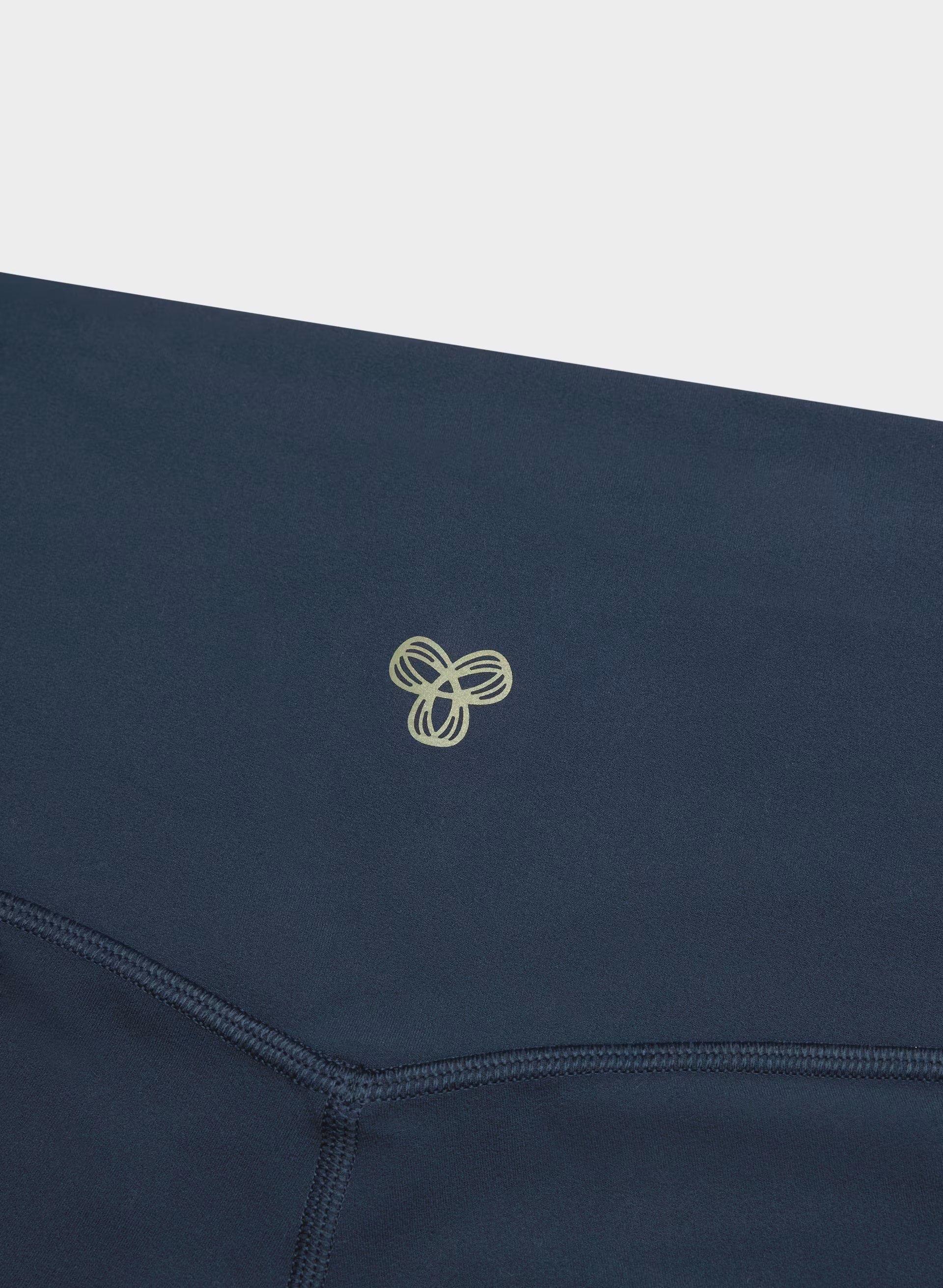 BUTTER Cheeky Hi-Rise 24" Legging - ADMIRAL