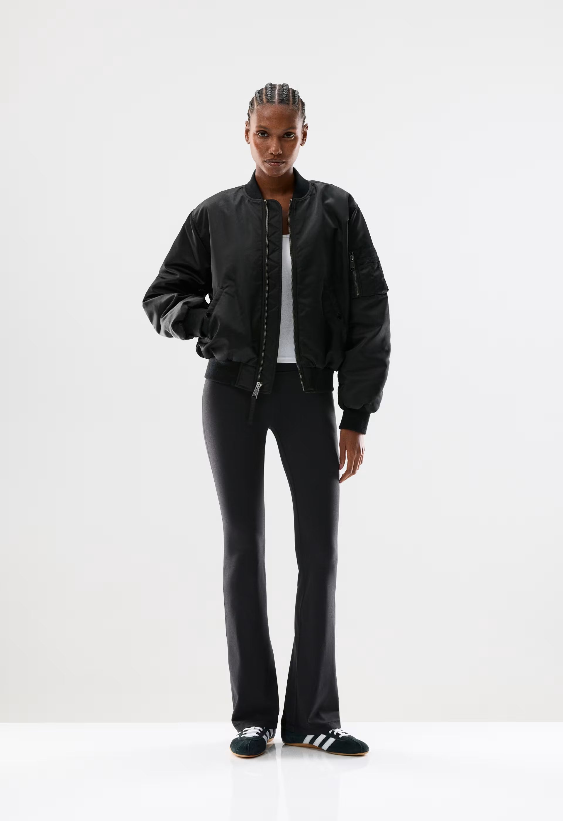 BUTTER Cheeky Hi-Rise Flare 32" Legging - HARBOUR NAVY