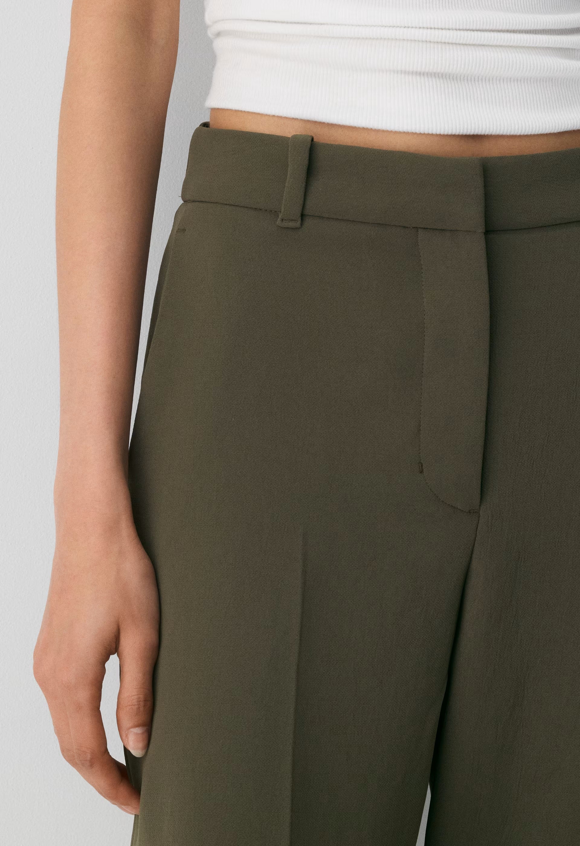 Agency Pant - Crepette™ - DARK OLIVE