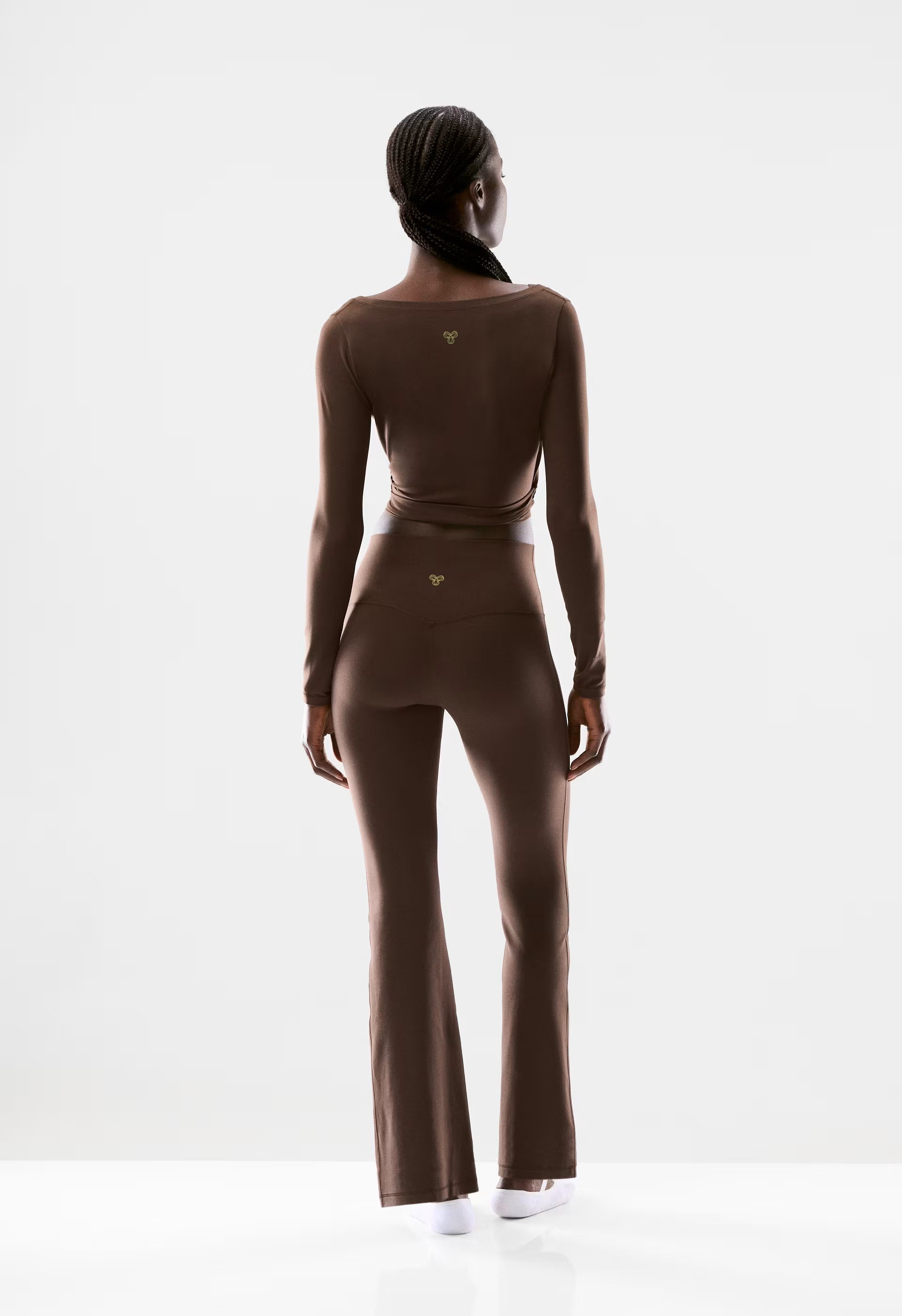 BUTTER Cheeky Infinite Hi Flare 30" Legging - RICH MOCHA BROWN