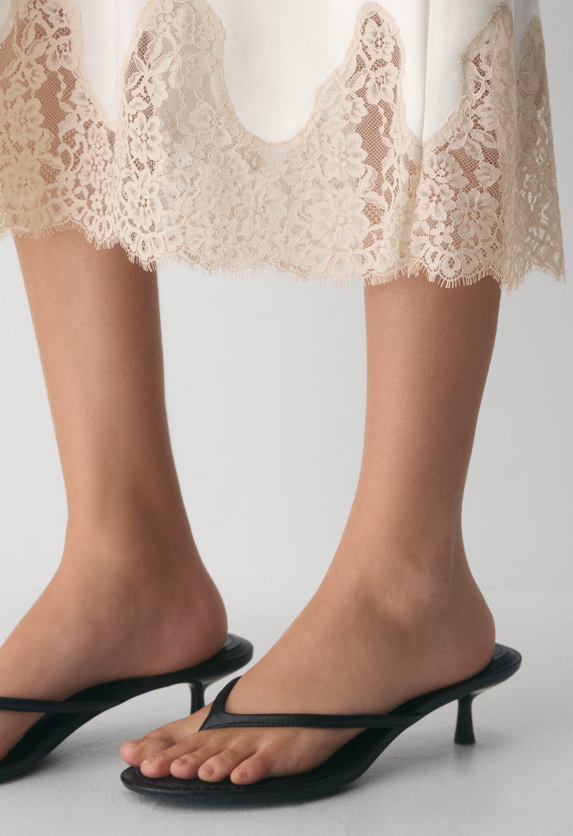 Henrietta Satin Skirt - DSRT SND/SPRKL CHMPN