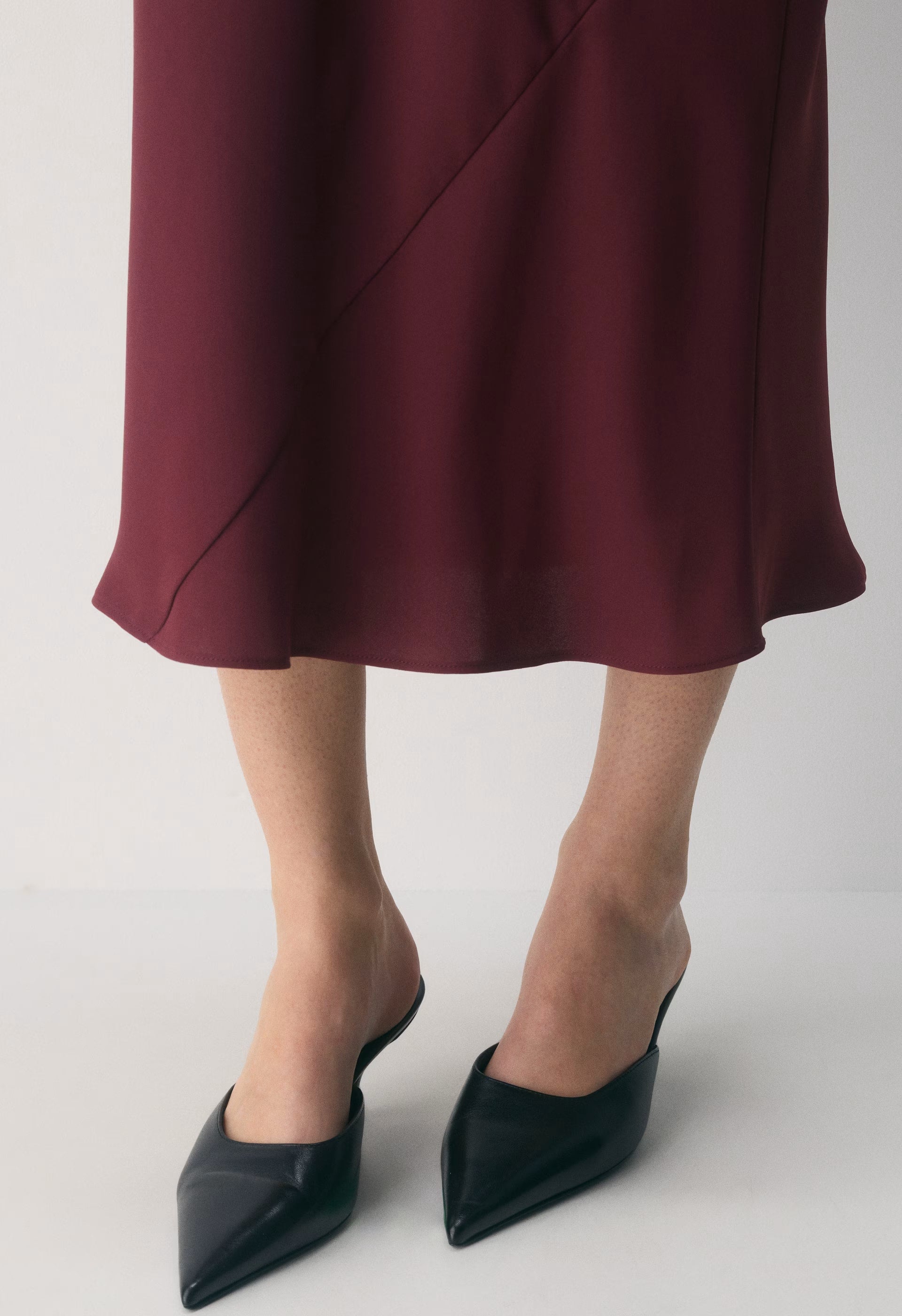 Account Dress - SUMAC BURGUNDY