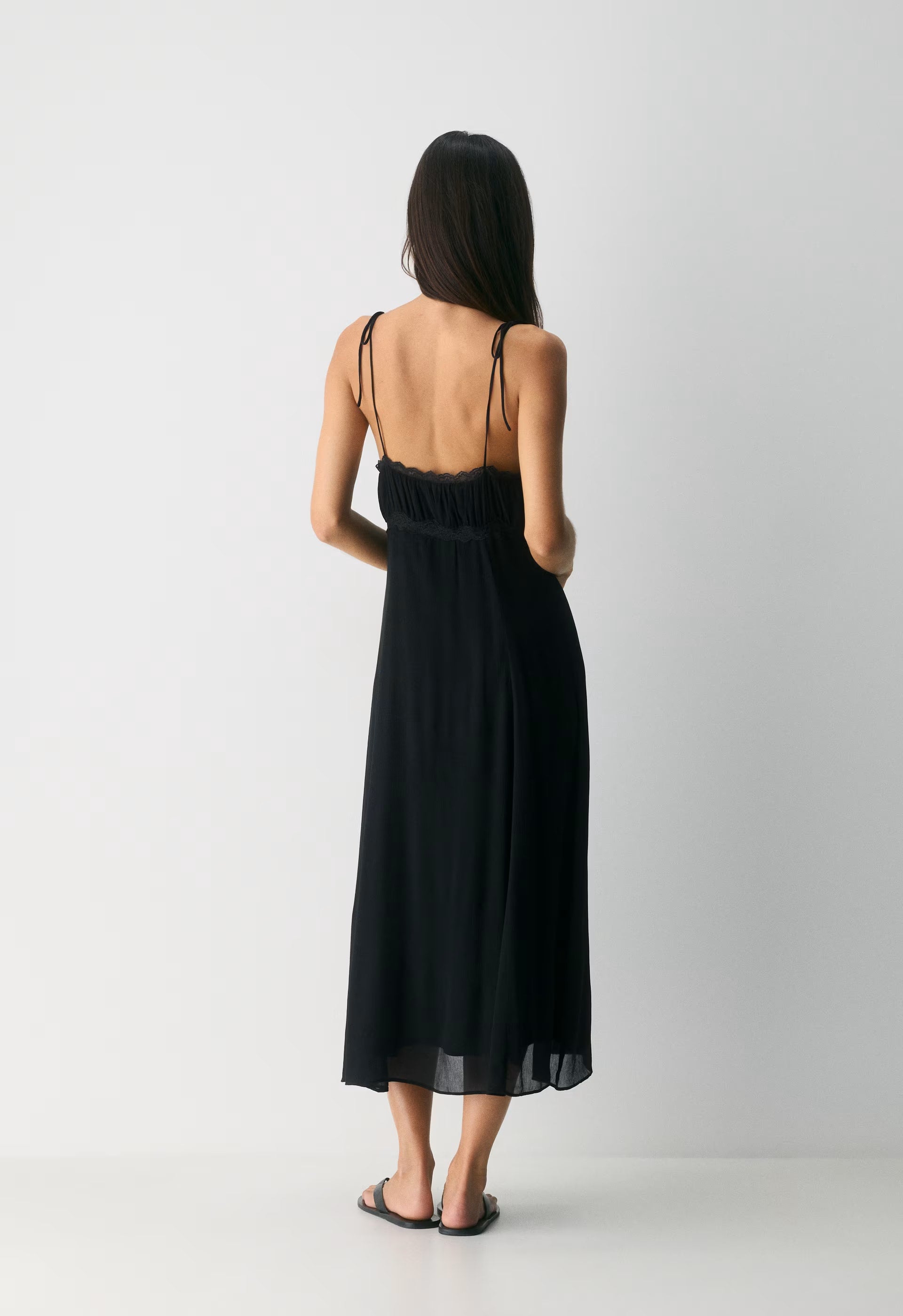 Grove Dress - BLACK