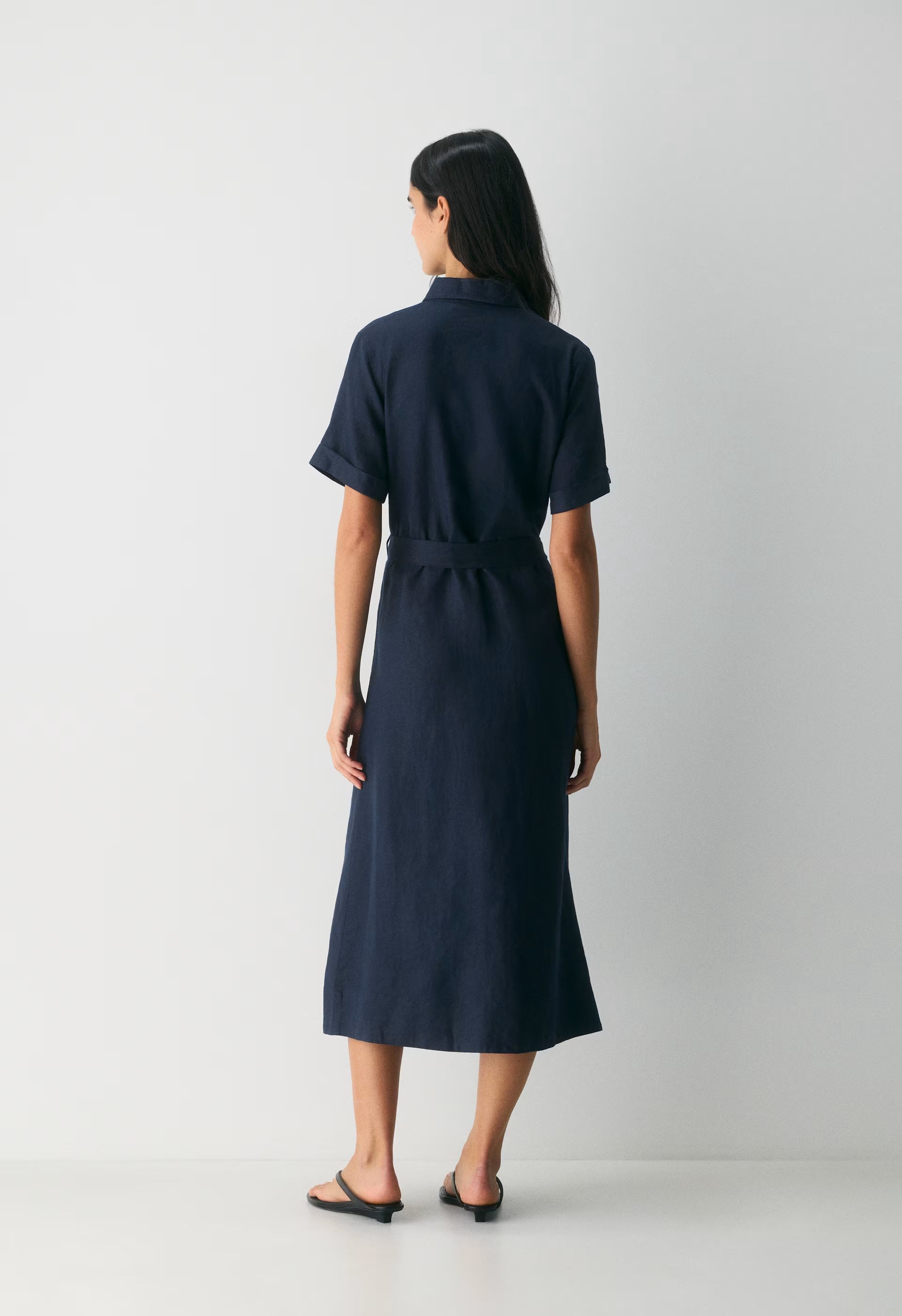 Eleta Linen Maxi Dress - ADMIRAL