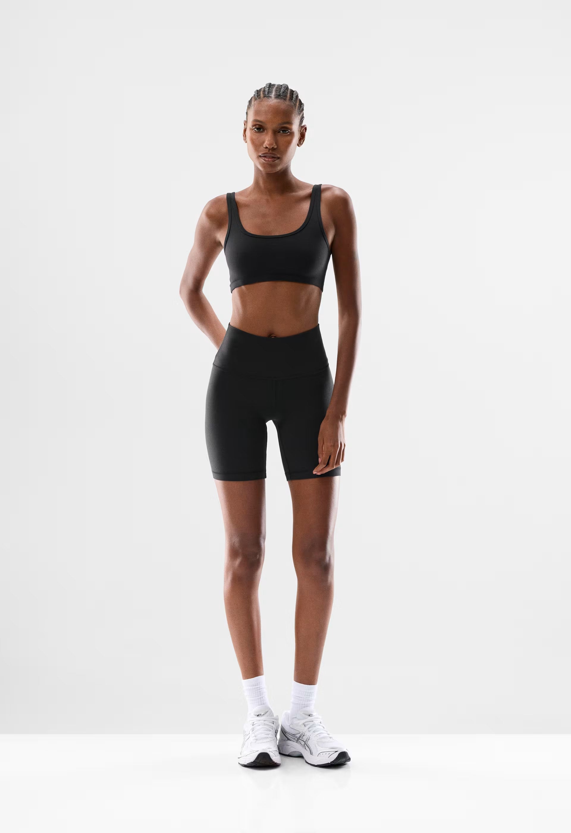 BUTTER Cheeky Hi-Rise 7" Short - BLACK