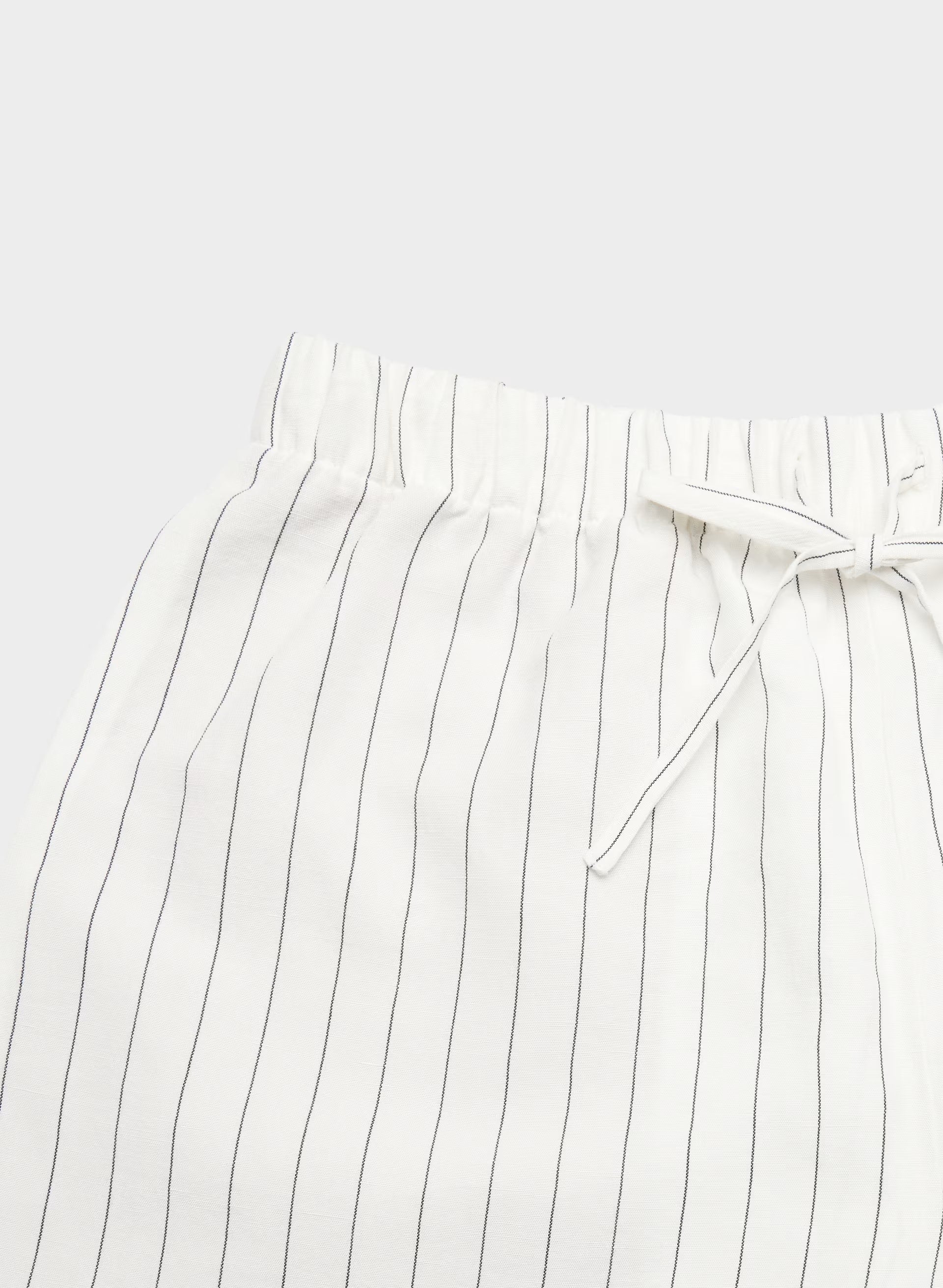 The Lodge Short™ Mini - CruiseLinen™ - HNDSN STRP WT/ADMIRAL