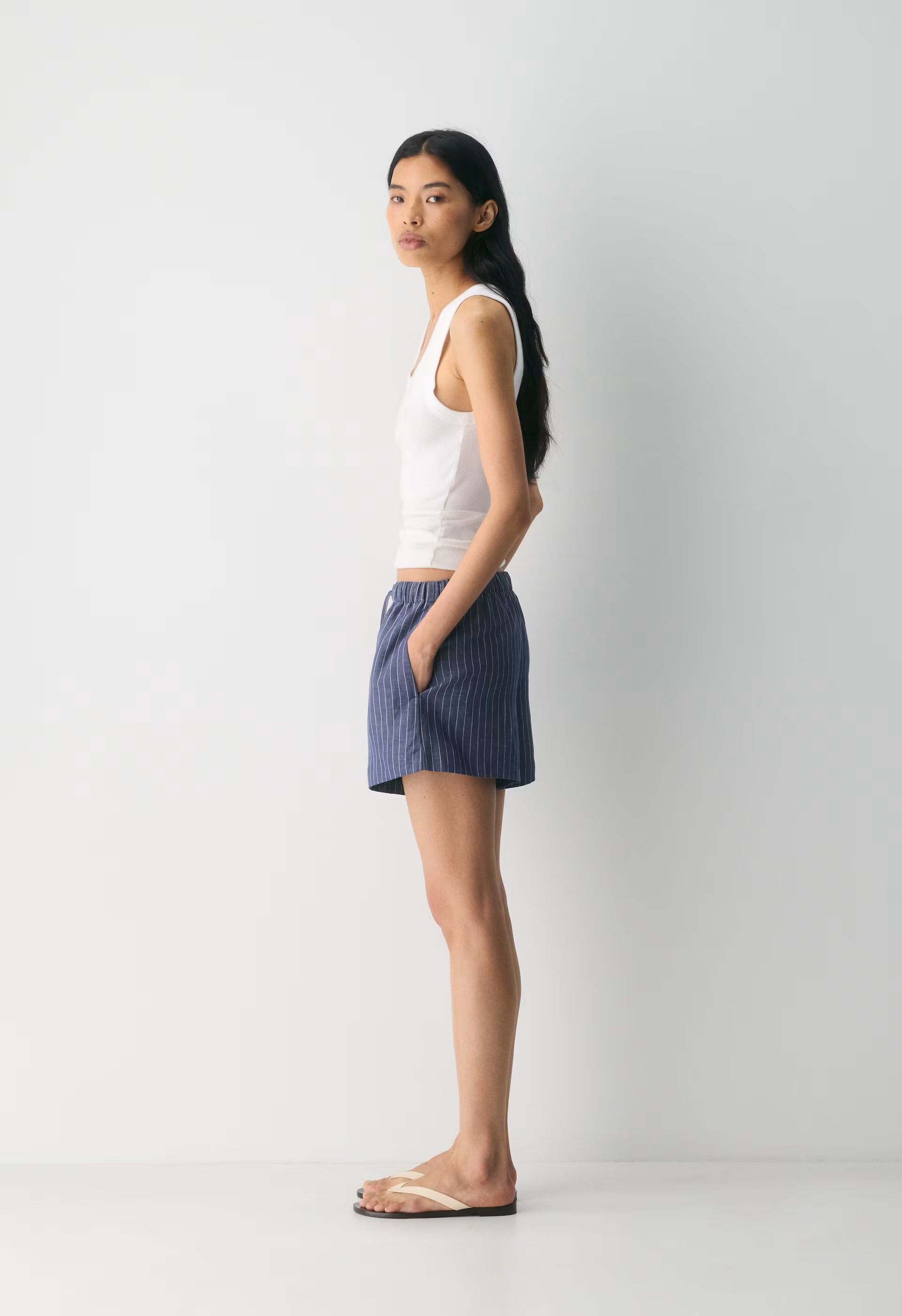 The Lodge Short™ Mini - CruiseLinen™ - RICH MOCHA BROWN