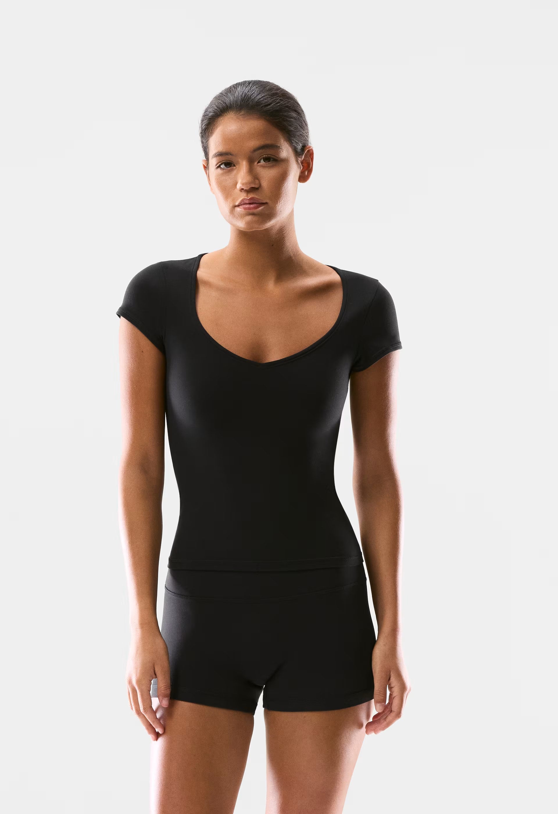 BUTTER Cheeky Infinite Hi-Rise 3" Short - BLACK