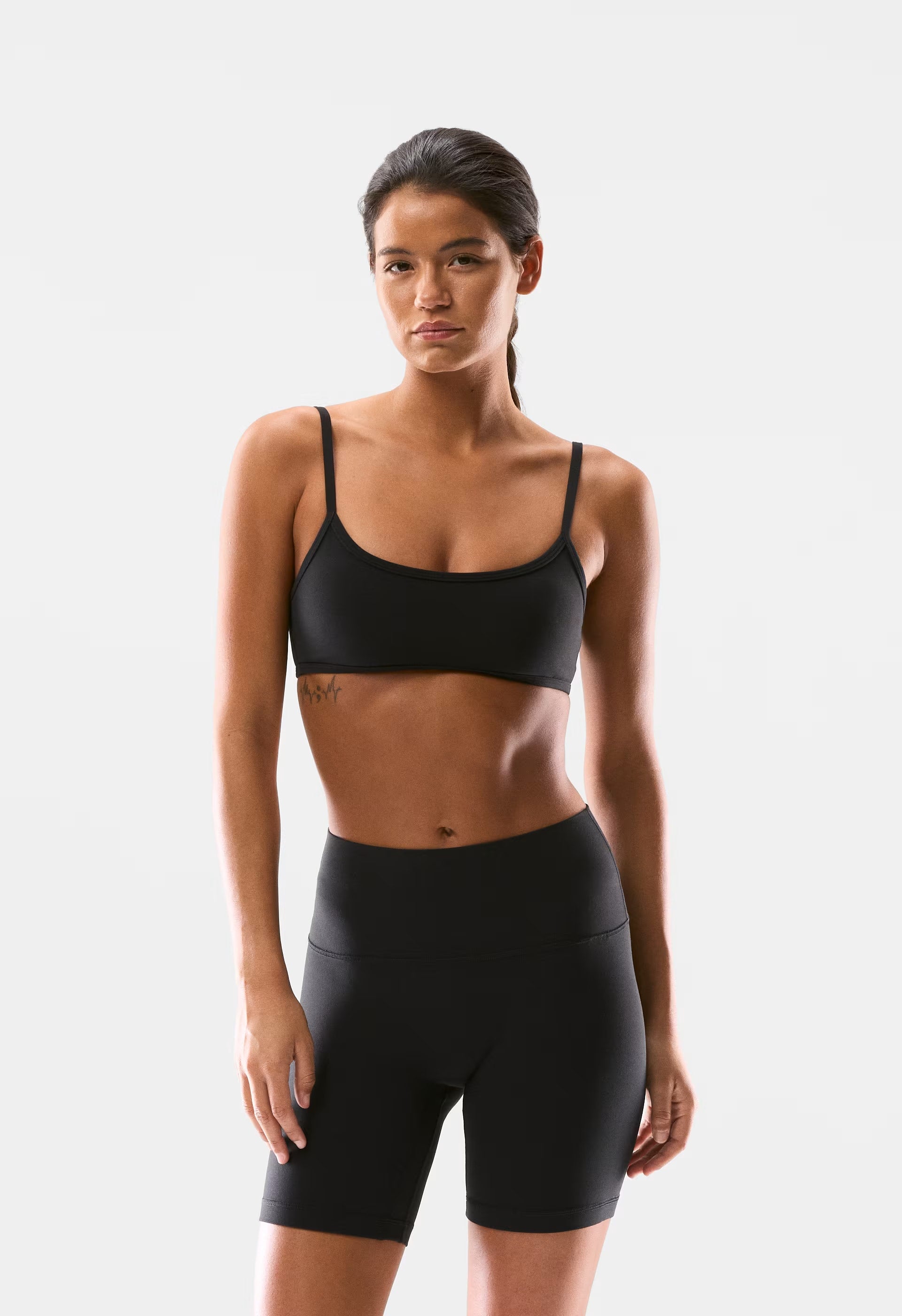 BUTTER Cheeky Infinite Hi-Rise 7" Short - BLACK