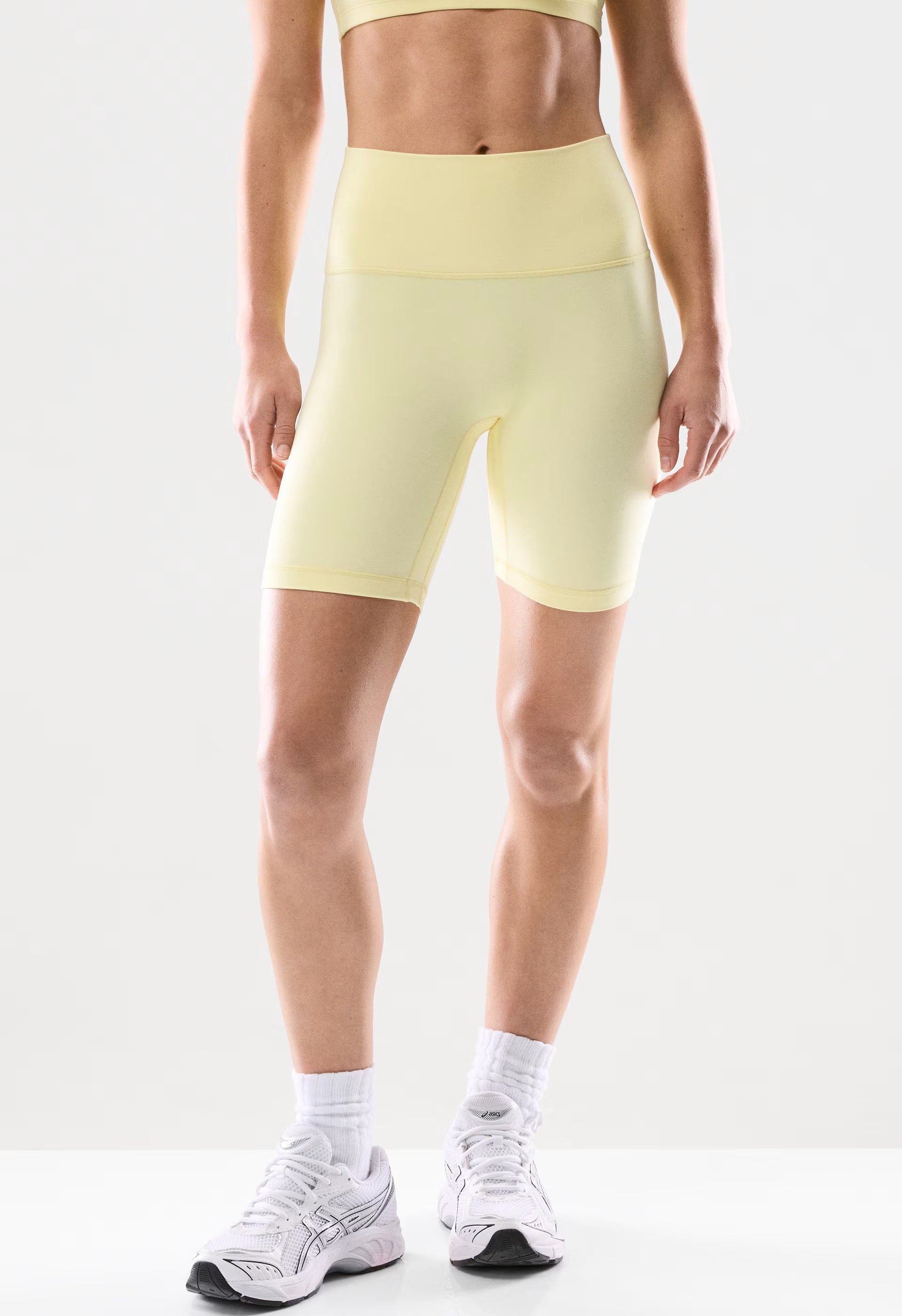 BUTTER Cheeky Infinite Hi-Rise 7" Short - LEMONADE